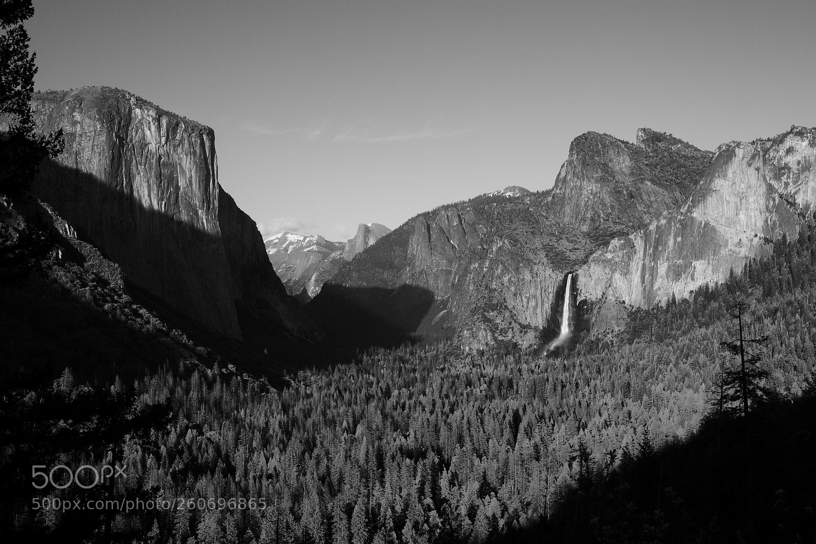 Canon EOS 600D (Rebel EOS T3i / EOS Kiss X5) sample photo. Yosemite valley photography