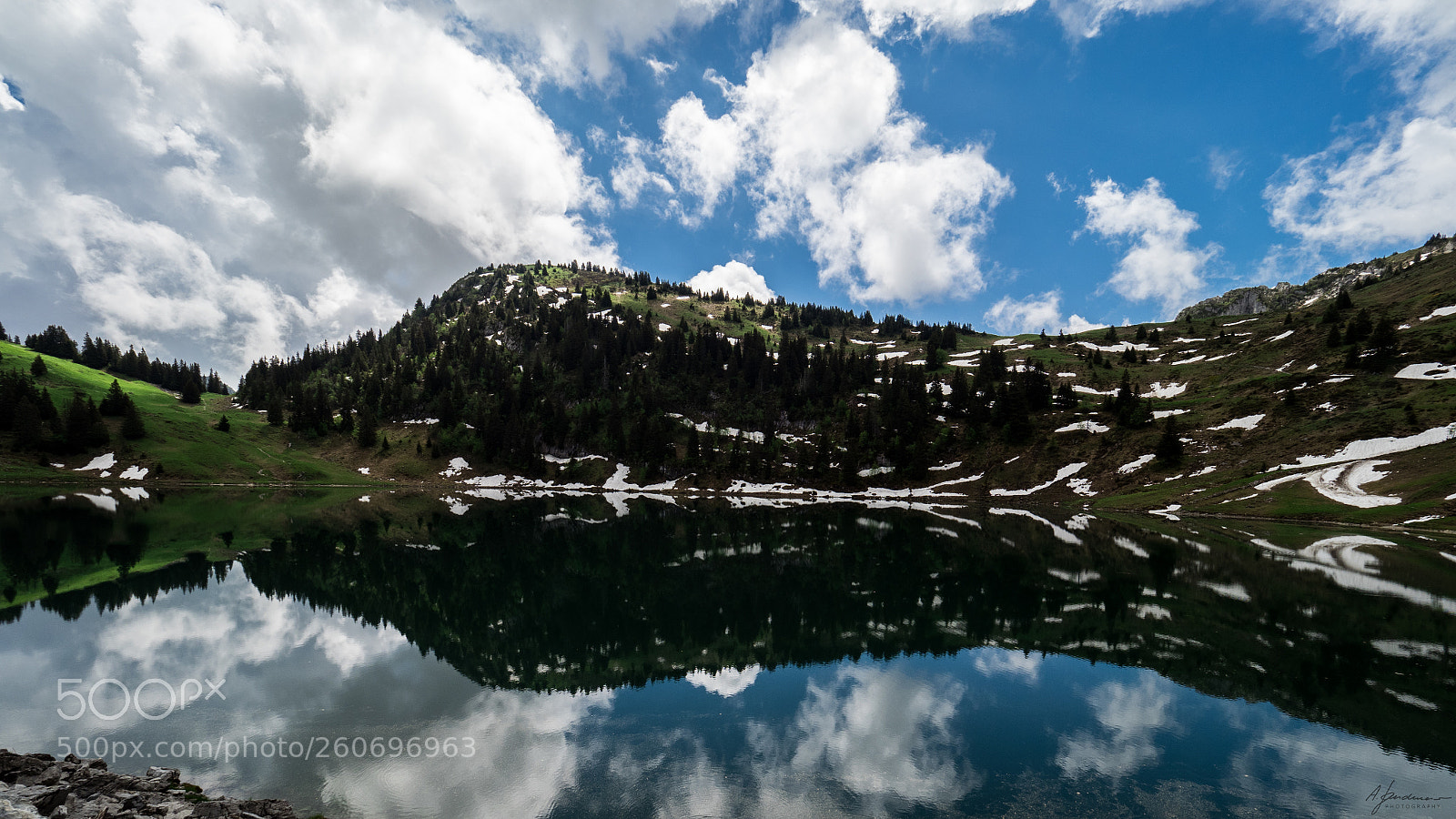 Olympus OM-D E-M1 Mark II sample photo. Lake vorderstocken photography