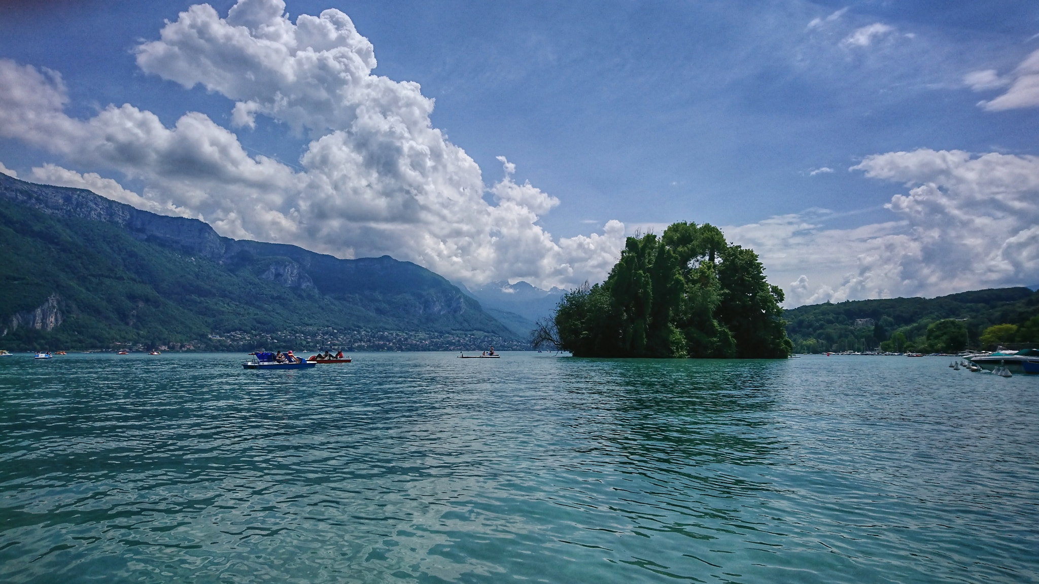 Sony Xperia XZ sample photo. Lake annecy 2 photography