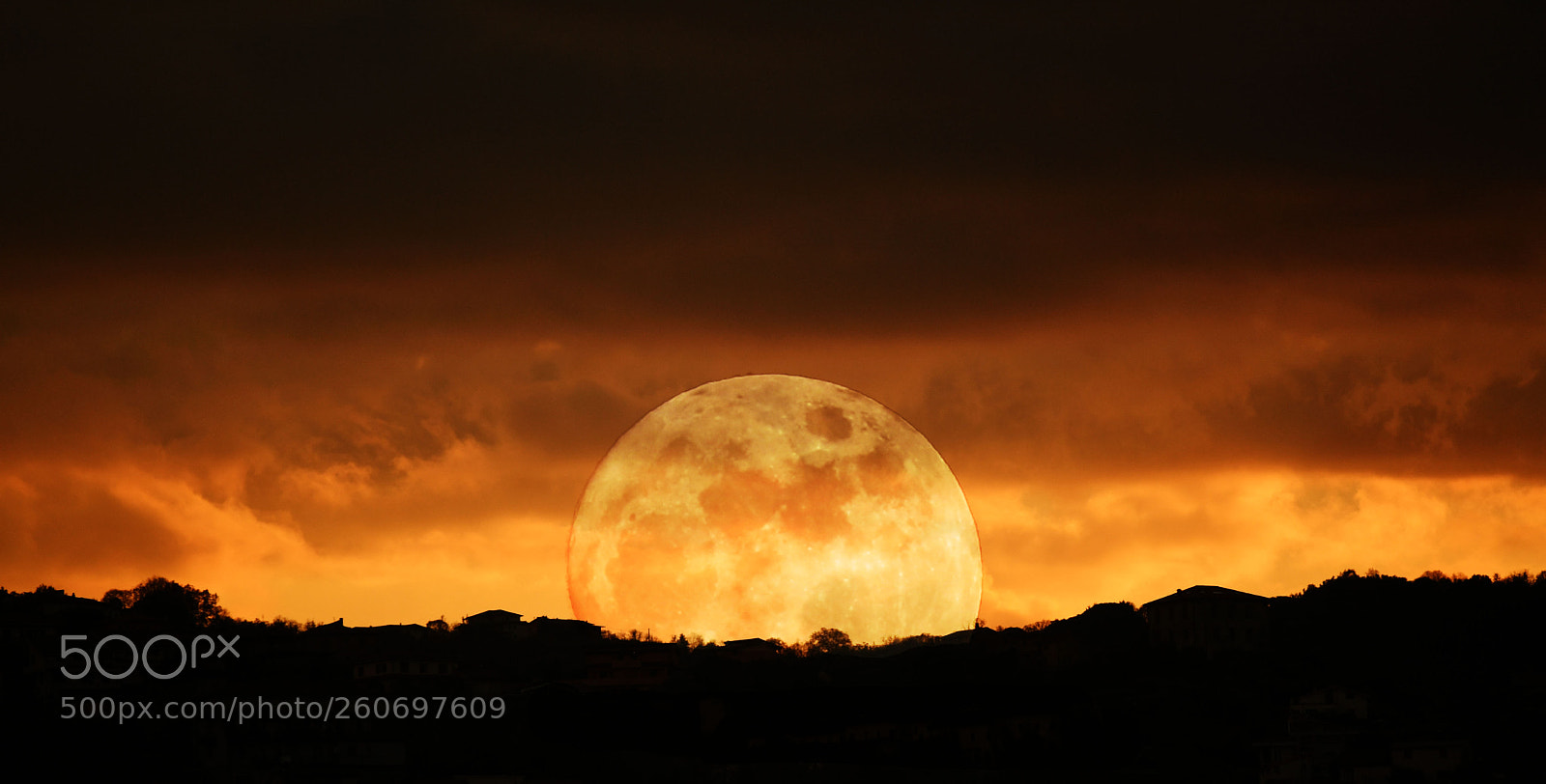 Nikon D5 sample photo. Moon photography