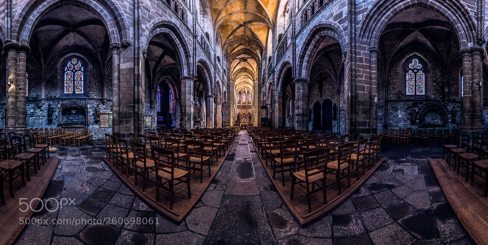 Canon EOS 5D Mark IV sample photo. Tréguier cathedral view photography