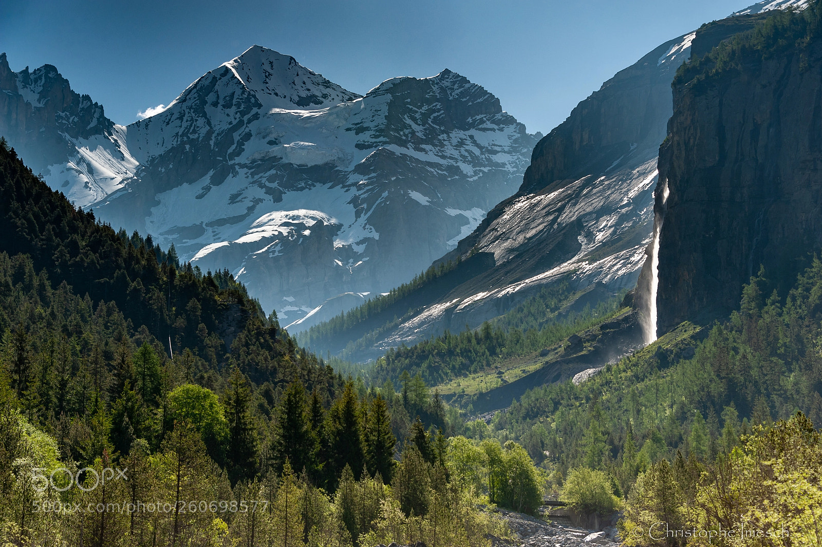 Nikon D700 sample photo. Kandersteg photography