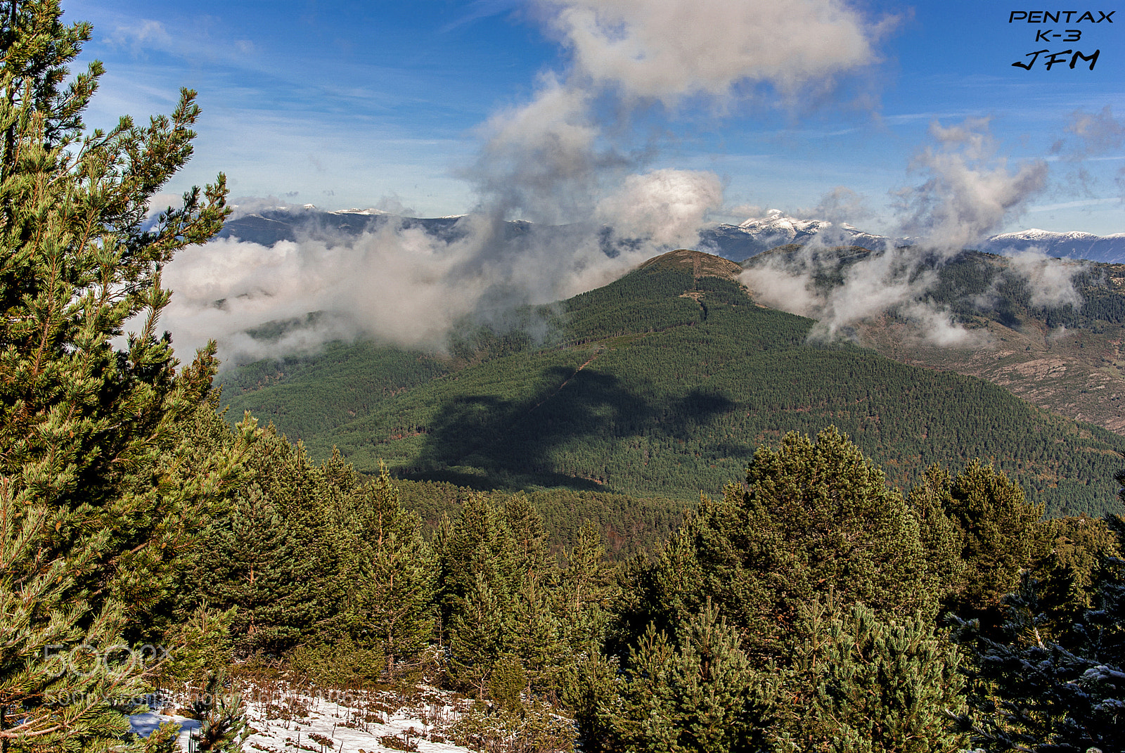 Pentax K10D sample photo. Sierra de la demanda photography