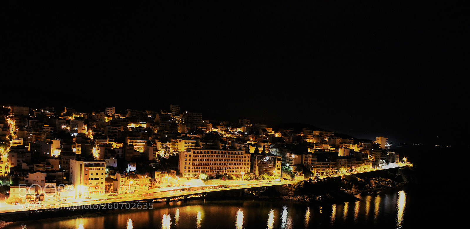 Canon EOS 1300D (EOS Rebel T6 / EOS Kiss X80) sample photo. City of kavala photography