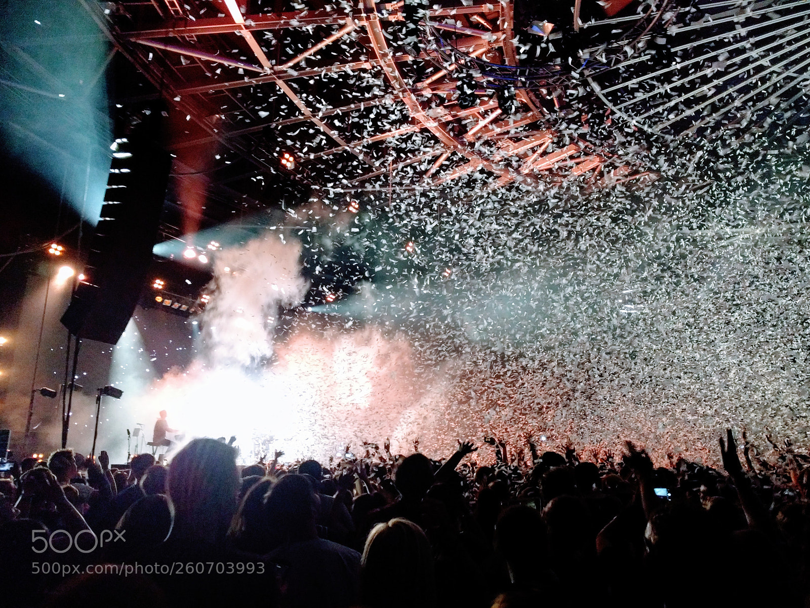 LG Nexus 5X sample photo. Concert photography