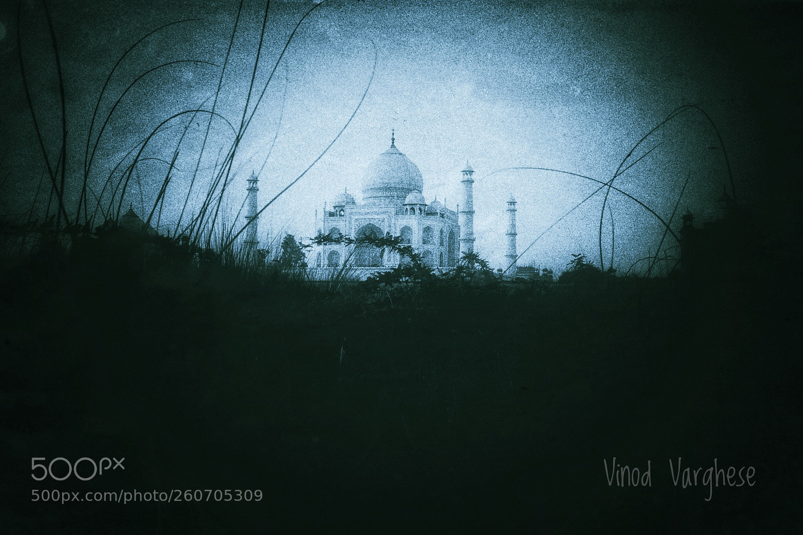 Fujifilm X100F sample photo. Taj mahal.. a perspective  photography