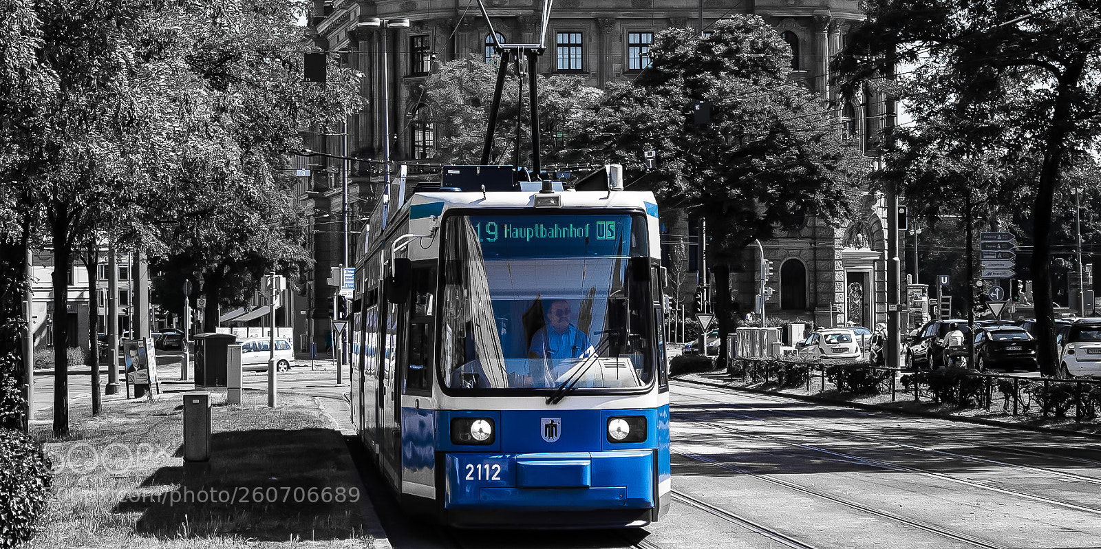 Canon EOS 600D (Rebel EOS T3i / EOS Kiss X5) sample photo. Munich tram - 2013 photography