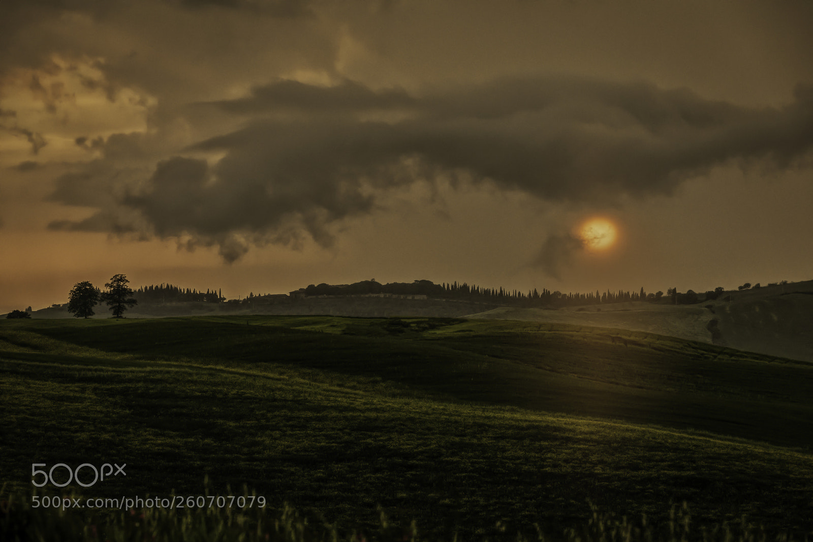 Canon EOS 5D Mark IV sample photo. Sun between rainclouds in photography