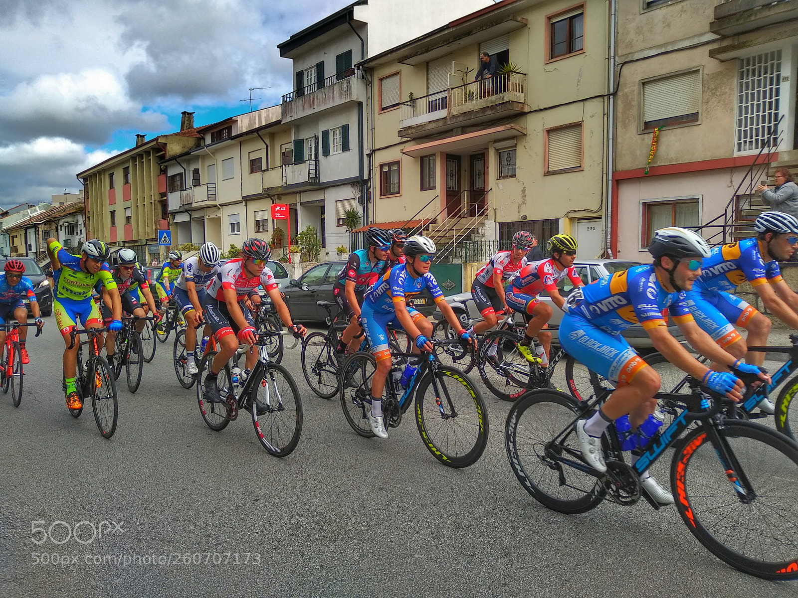 Xiaomi Mi A1 sample photo. Cycling photography