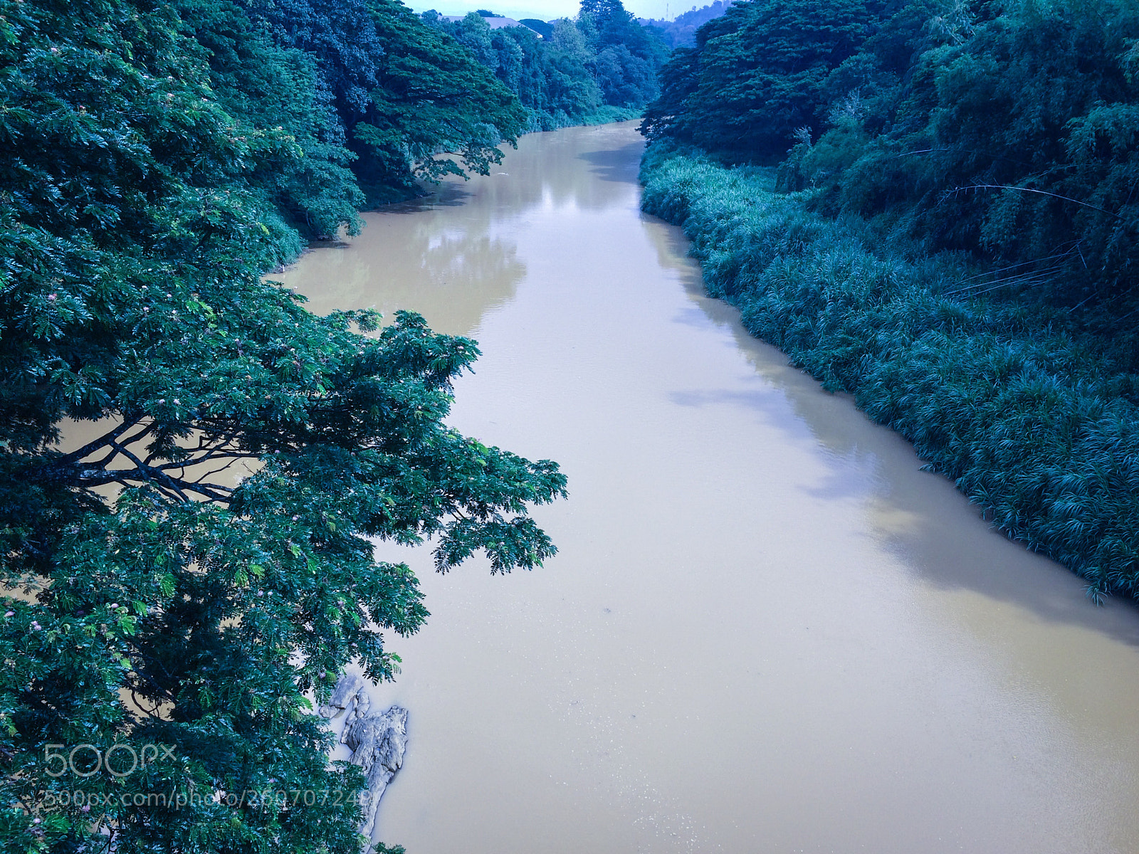 Apple iPhone 5s sample photo. Chocolate river photography