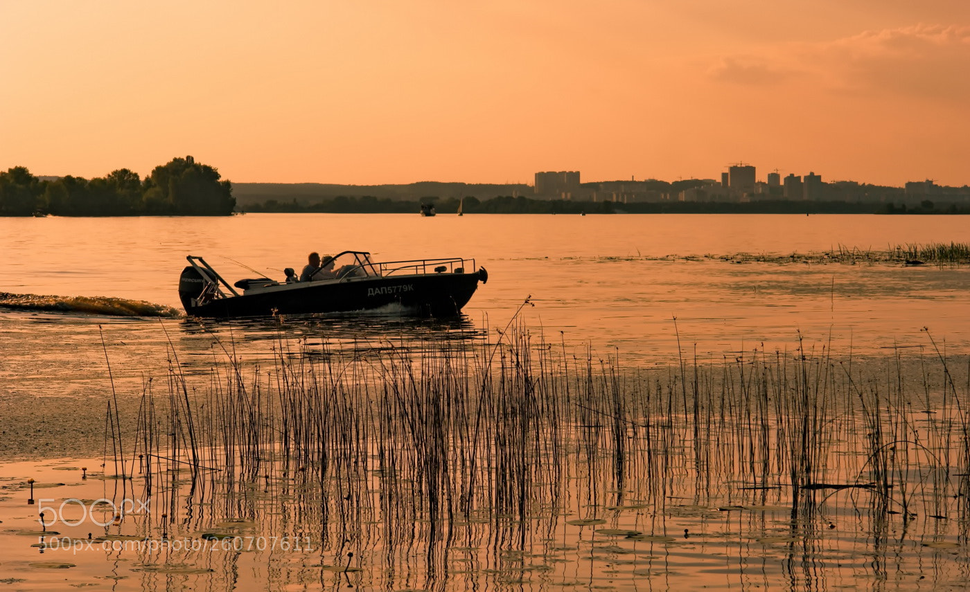 Sony DSC-R1 sample photo. Dnipro river photography