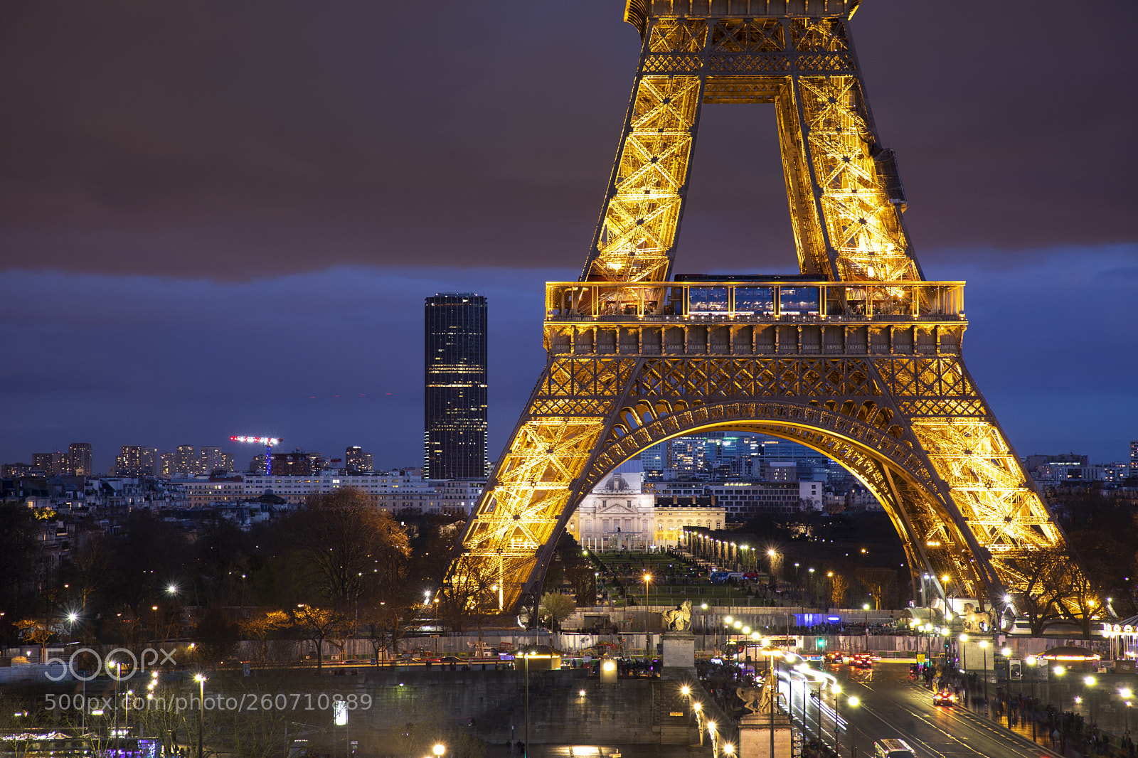 Canon EOS 5D Mark IV sample photo. The heart of paris photography