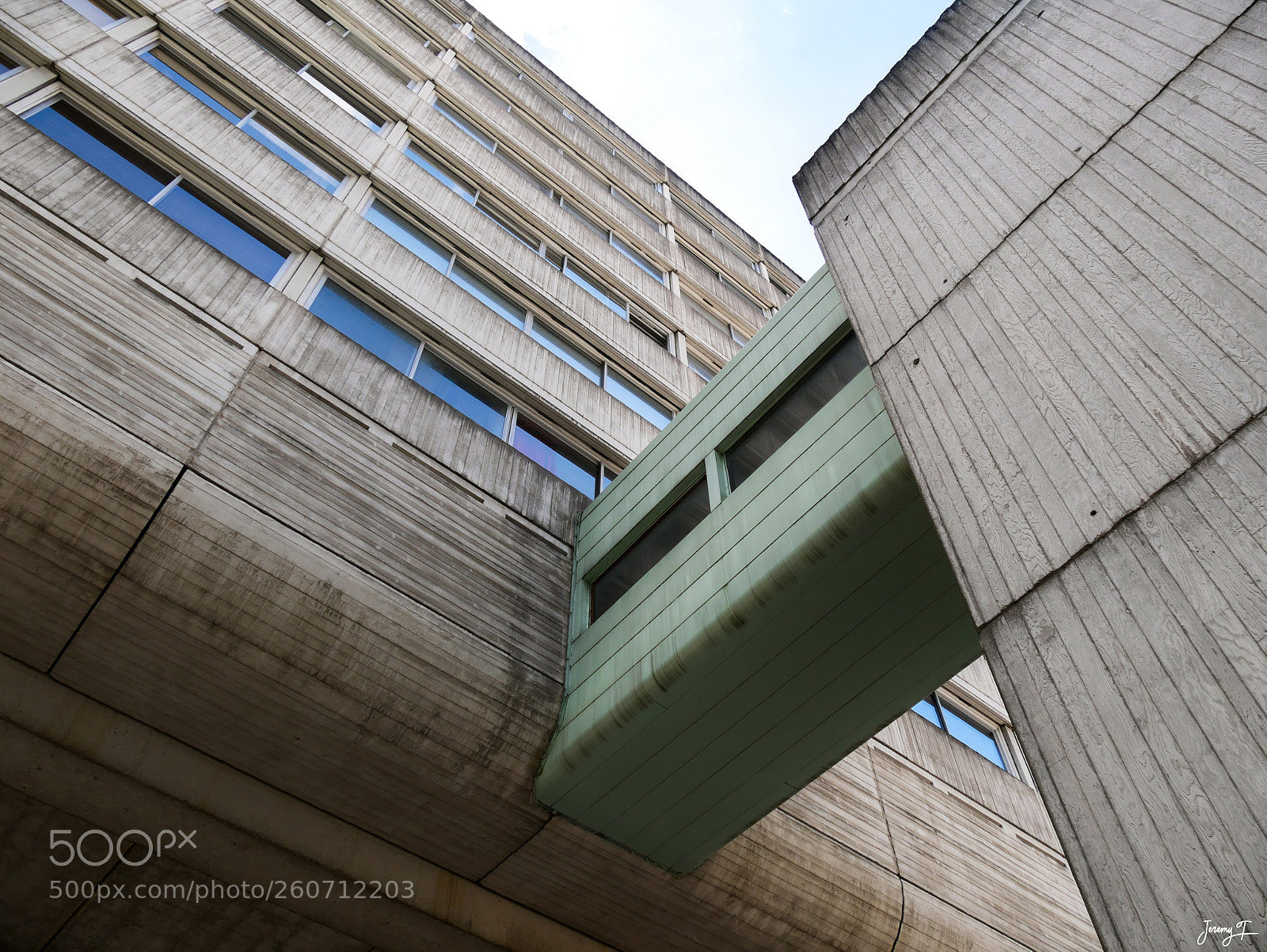 Panasonic Lumix DMC-GX85 (Lumix DMC-GX80 / Lumix DMC-GX7 Mark II) sample photo. Concrete - paris photography