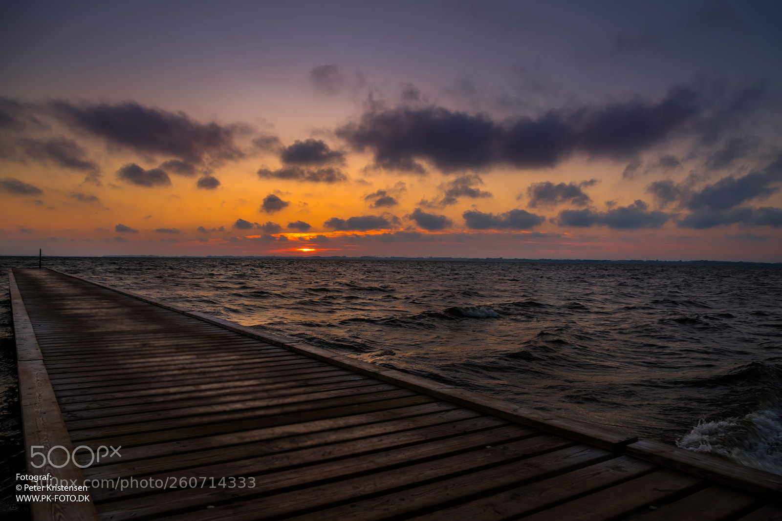 Canon EOS 6D Mark II sample photo. Evening light photography