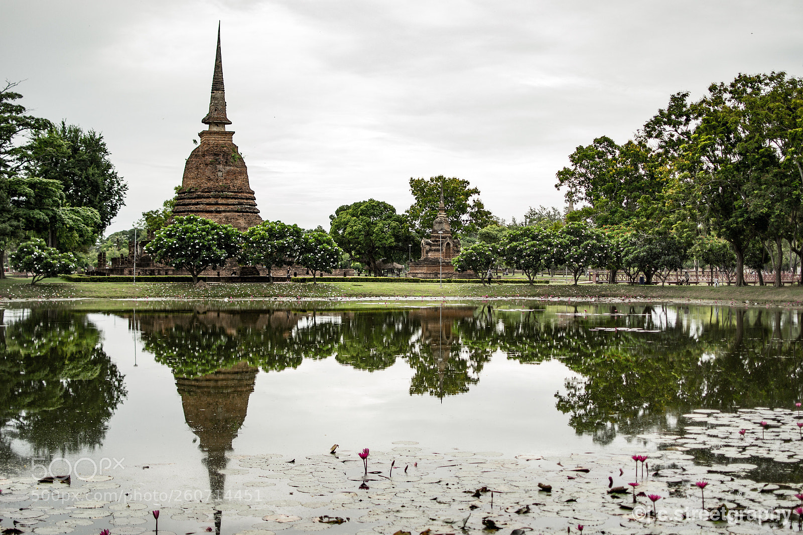 Nikon D3100 sample photo. Sukhothai landscape photography