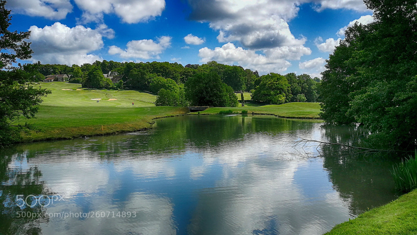 HUAWEI P10 sample photo. Golf du chateau de photography
