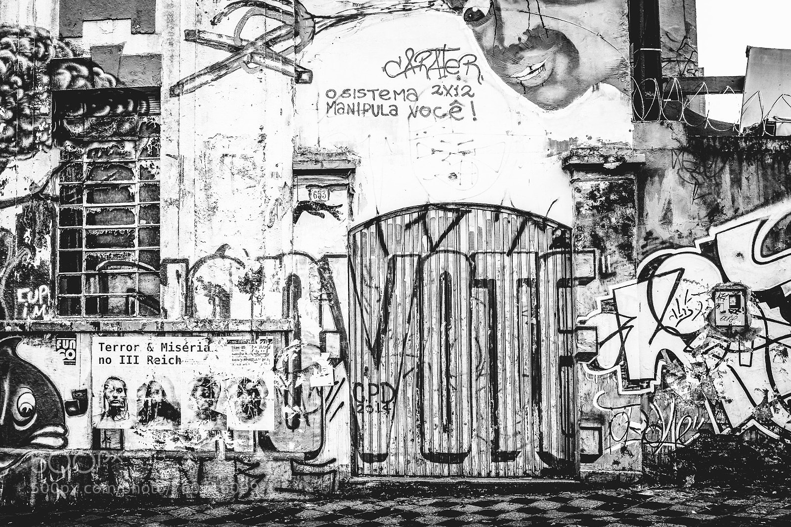 Fujifilm X100S sample photo. Vote photography