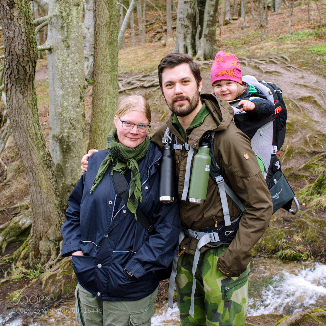 Nikon D700 sample photo. Family hiking photography