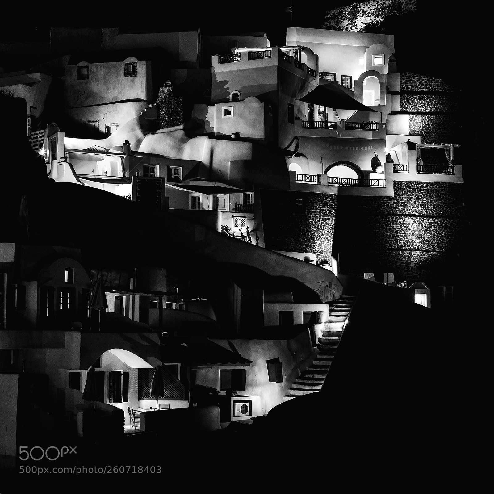 Canon EOS 5D Mark II sample photo. At night photography