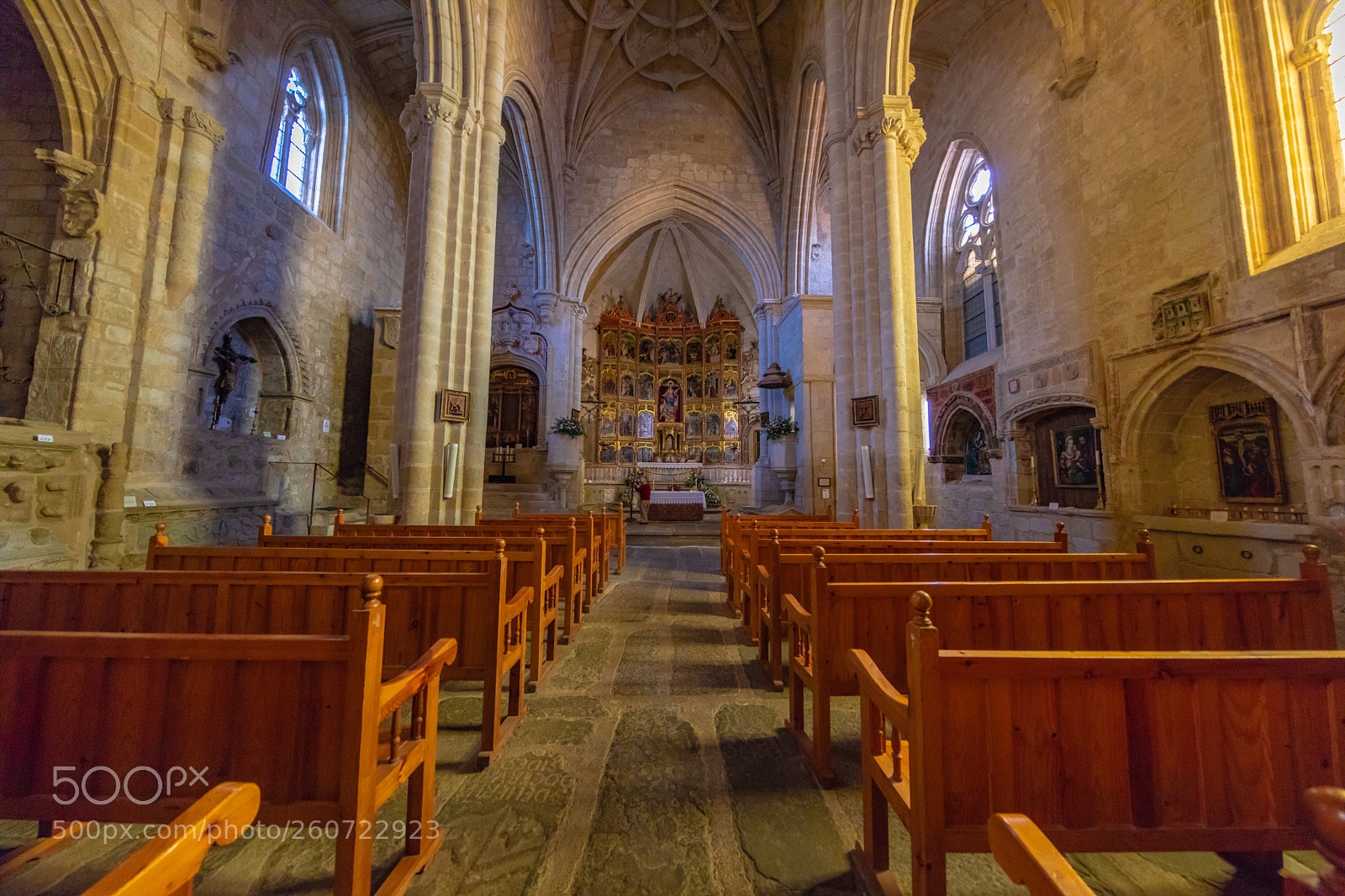 Canon EOS 5DS R sample photo. Iglesia trujillo cáceres photography