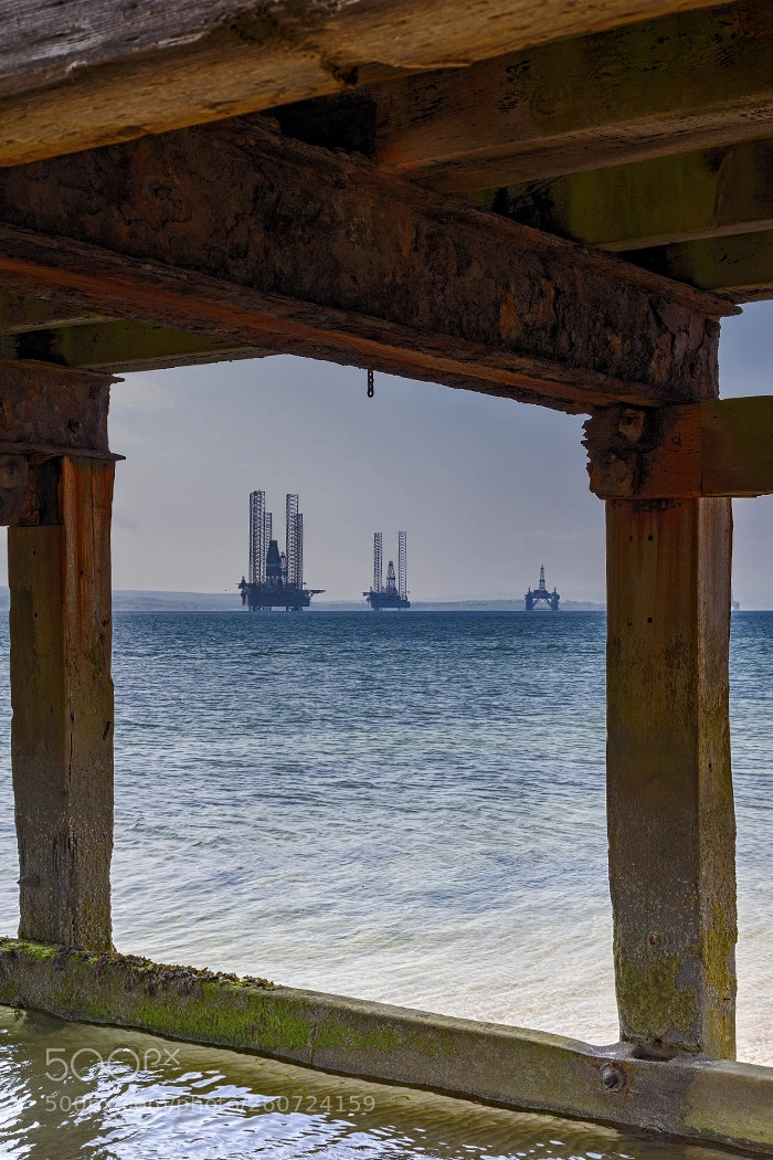 Canon EOS 6D sample photo. Oil rigs in the photography