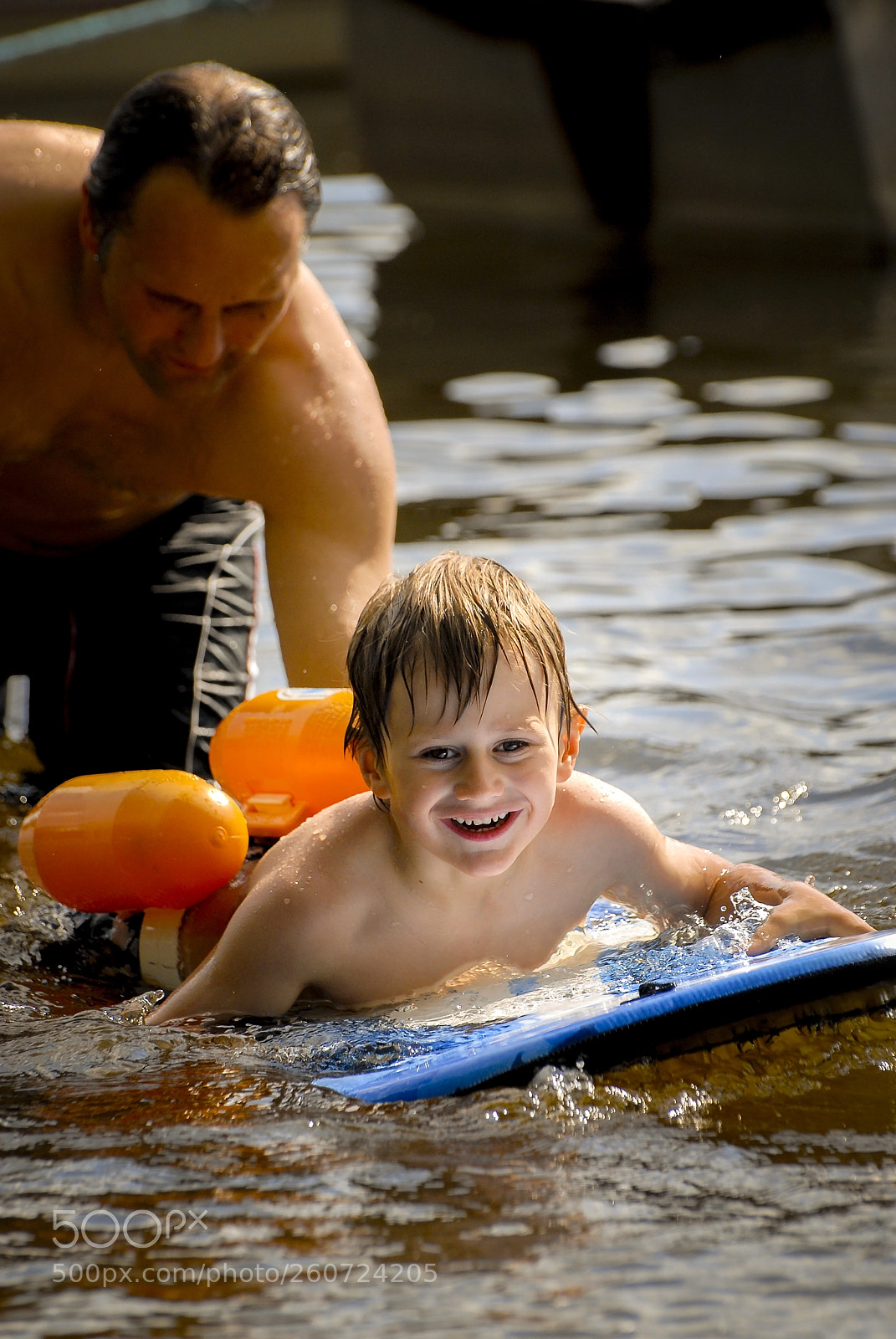 Nikon D200 sample photo. On the wave of photography