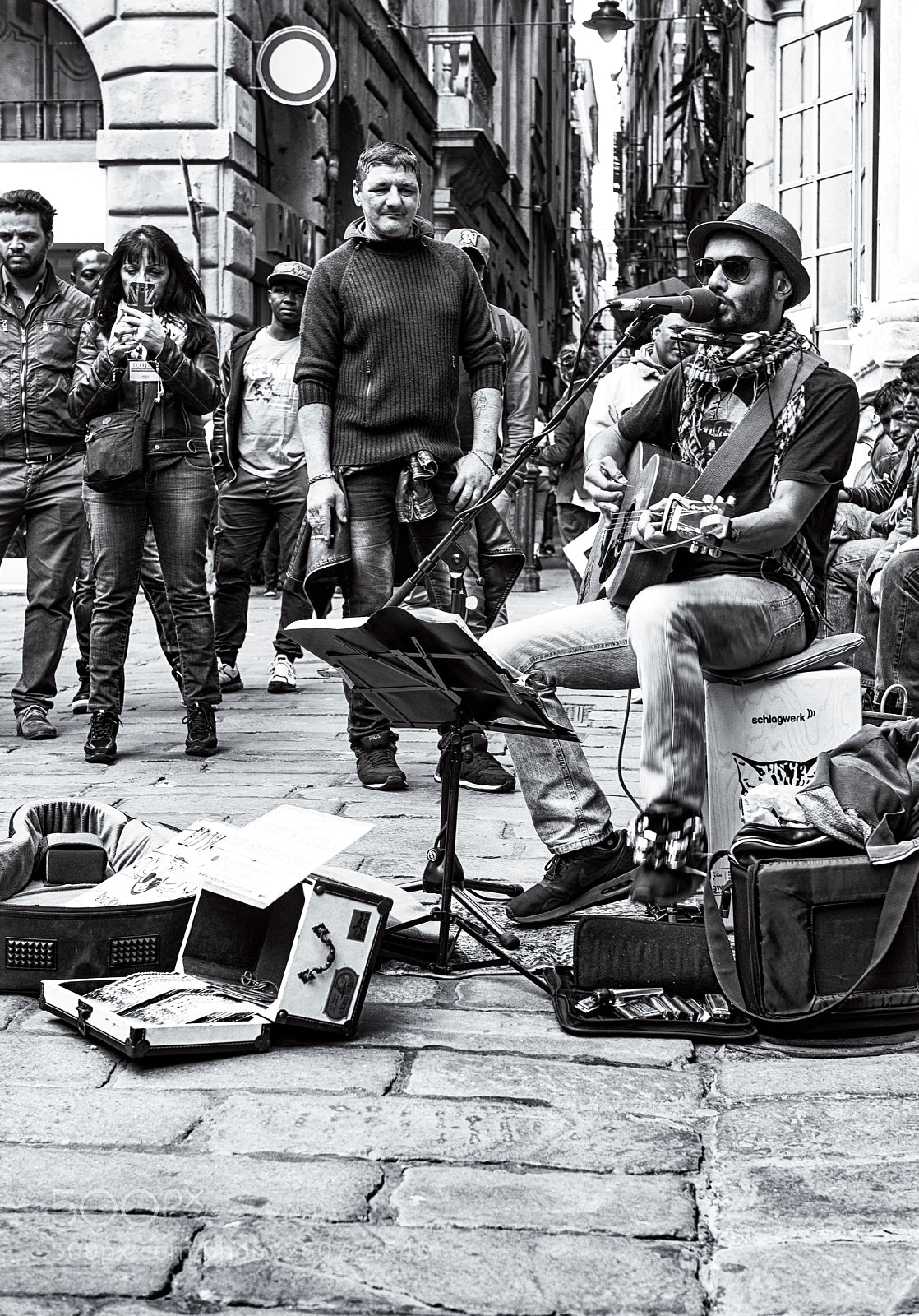 Nikon D810 sample photo. The street musician photography
