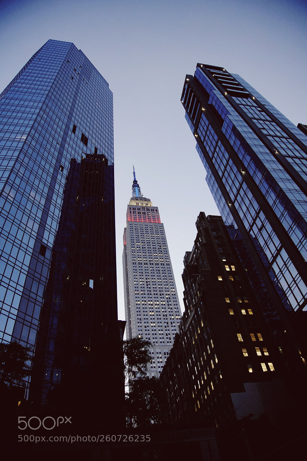 Sony a6000 sample photo. Empirestatebuilding photography