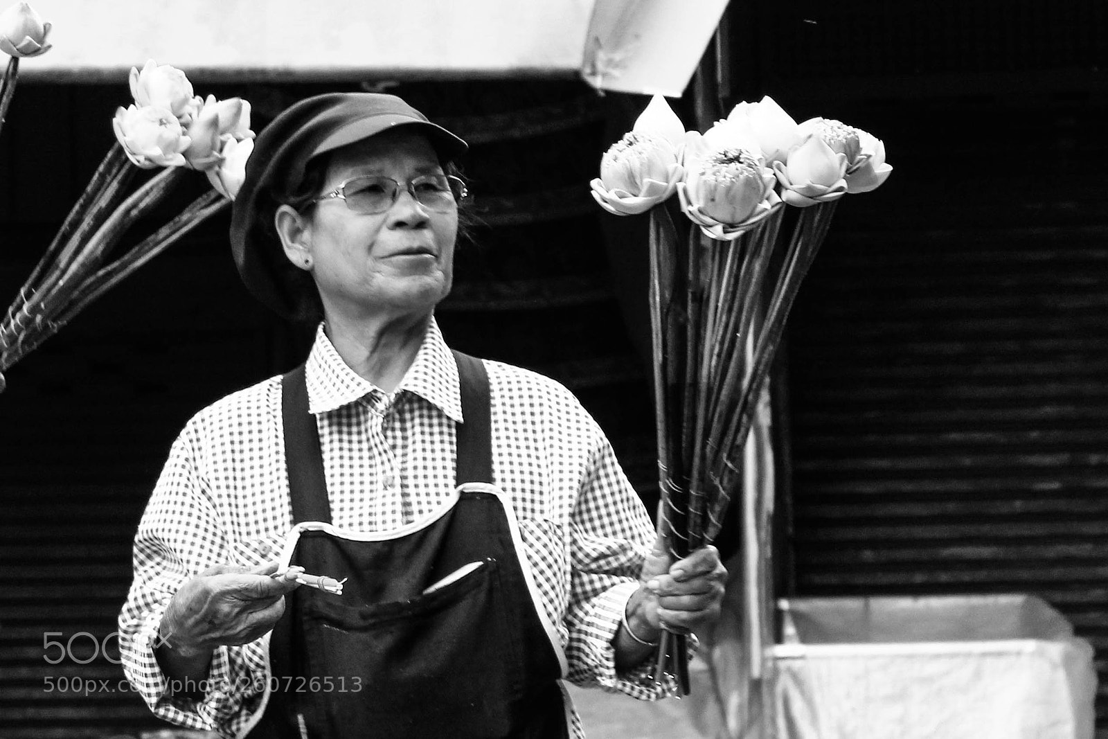 Canon EOS 600D (Rebel EOS T3i / EOS Kiss X5) sample photo. Flowers thailand photography