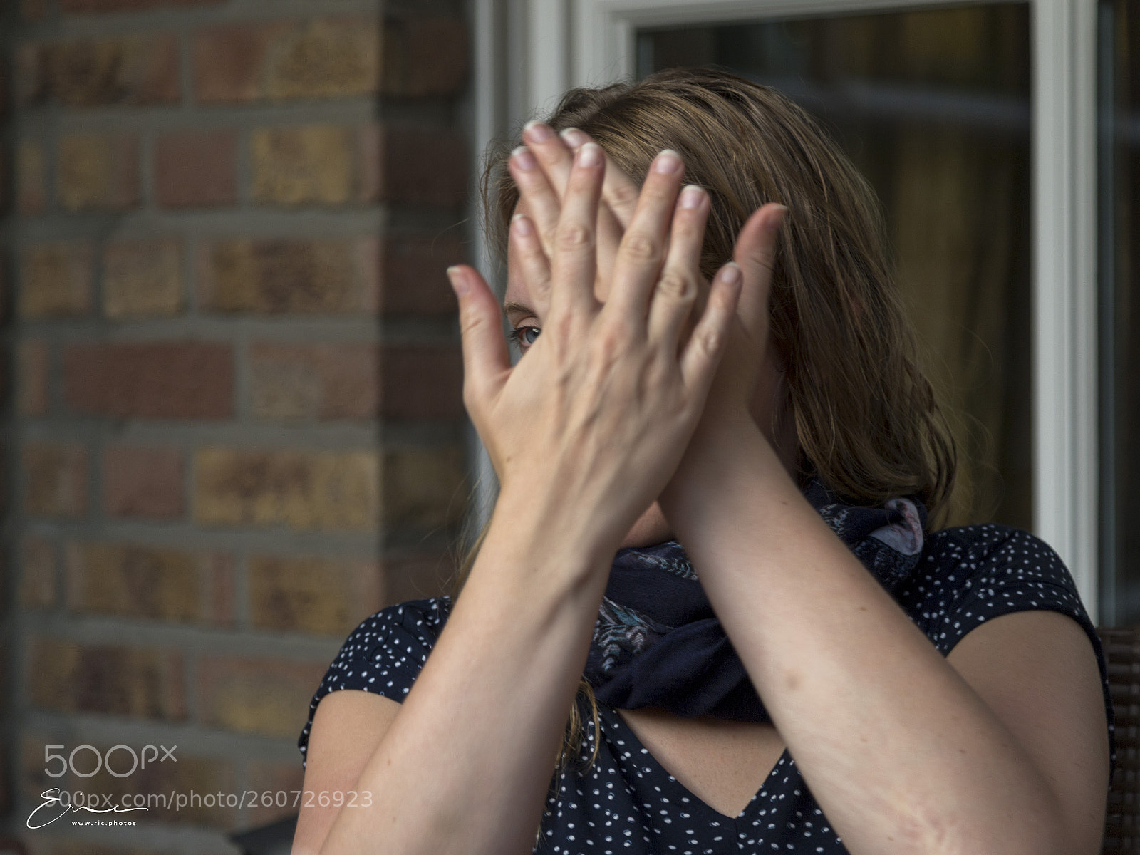 Canon EOS 6D Mark II sample photo. Hidden girl photography