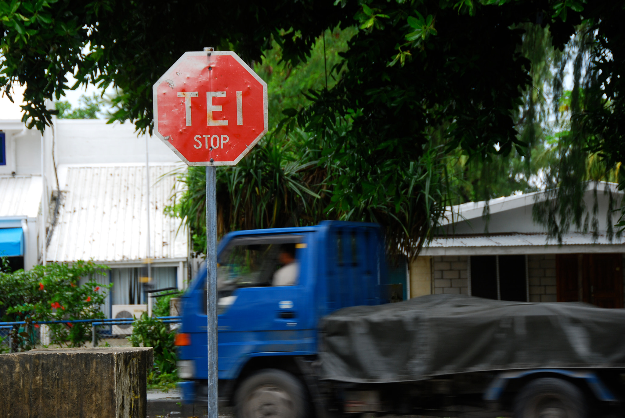 Nikon D80 sample photo. Stop.  tarawa.  kiribati photography