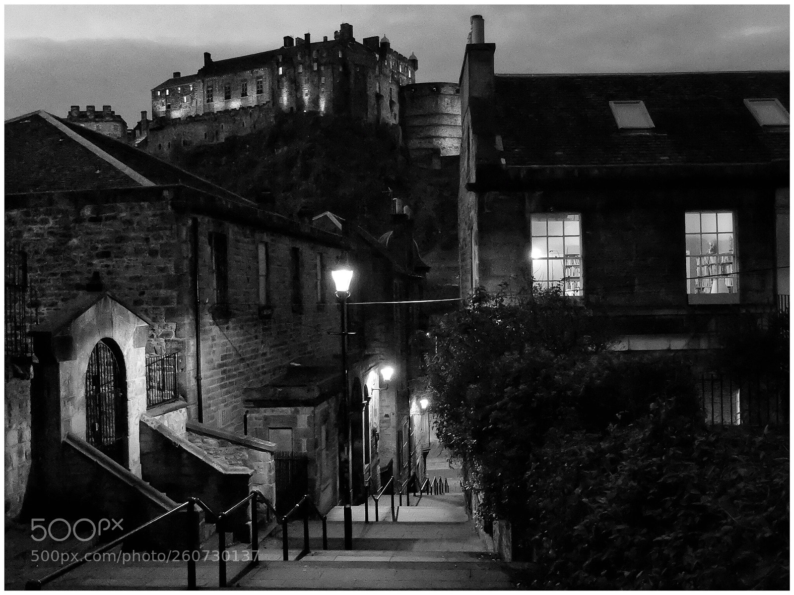 Fujifilm X30 sample photo. Edinburgh castle from the photography