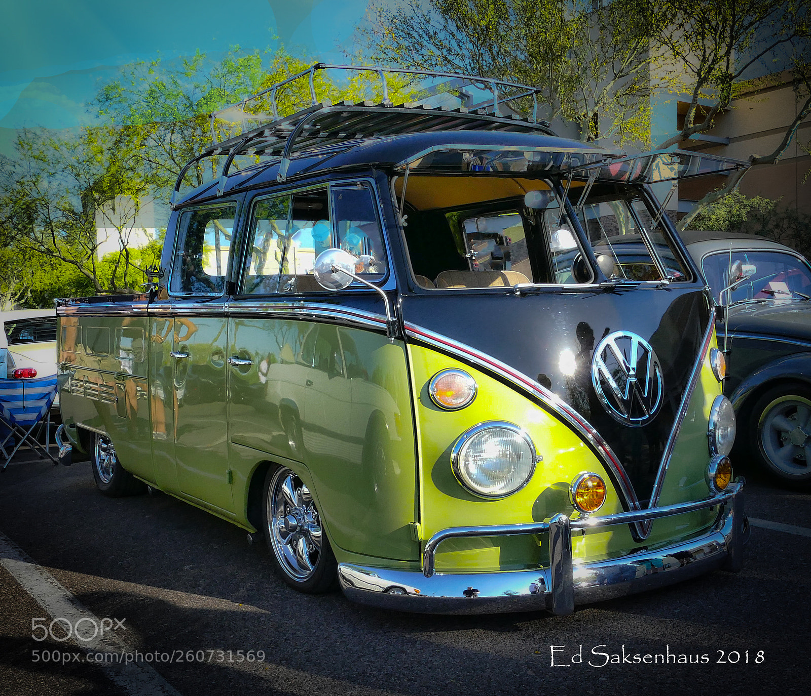 Panasonic Lumix DMC-FZ1000 sample photo. Vw bus and truck photography