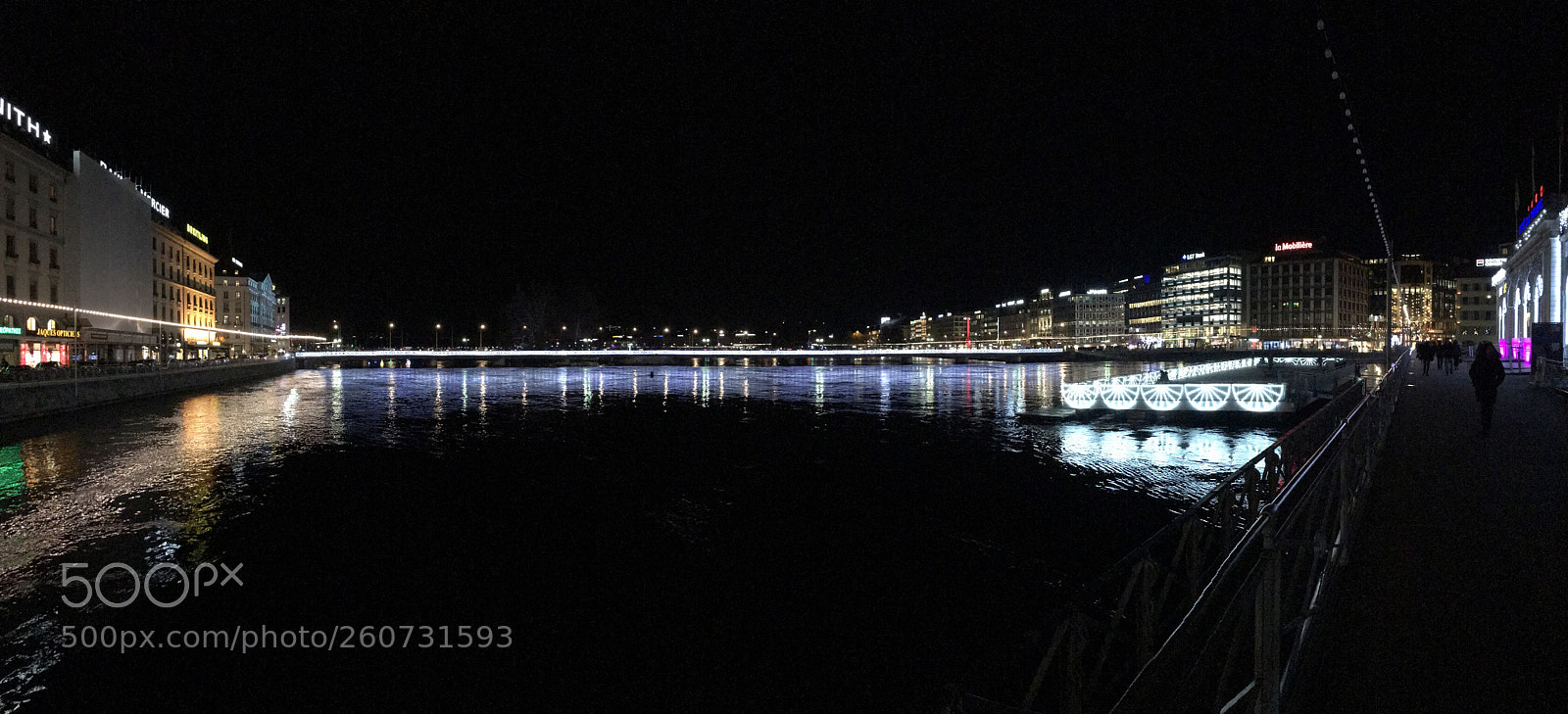 Apple iPhone 7 sample photo. Night lake photography