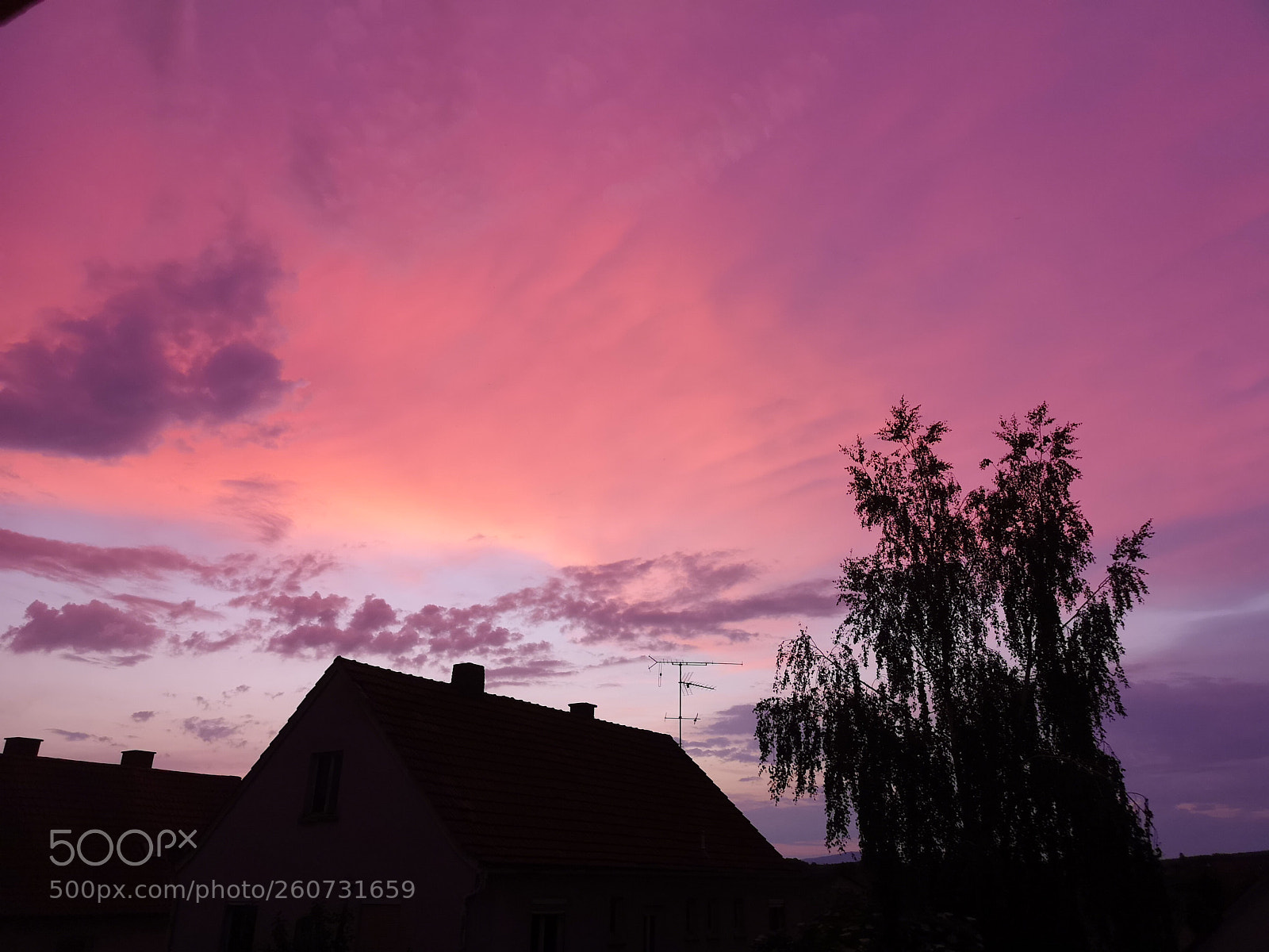 HUAWEI CLT-L29 sample photo. Red purpel sky photography