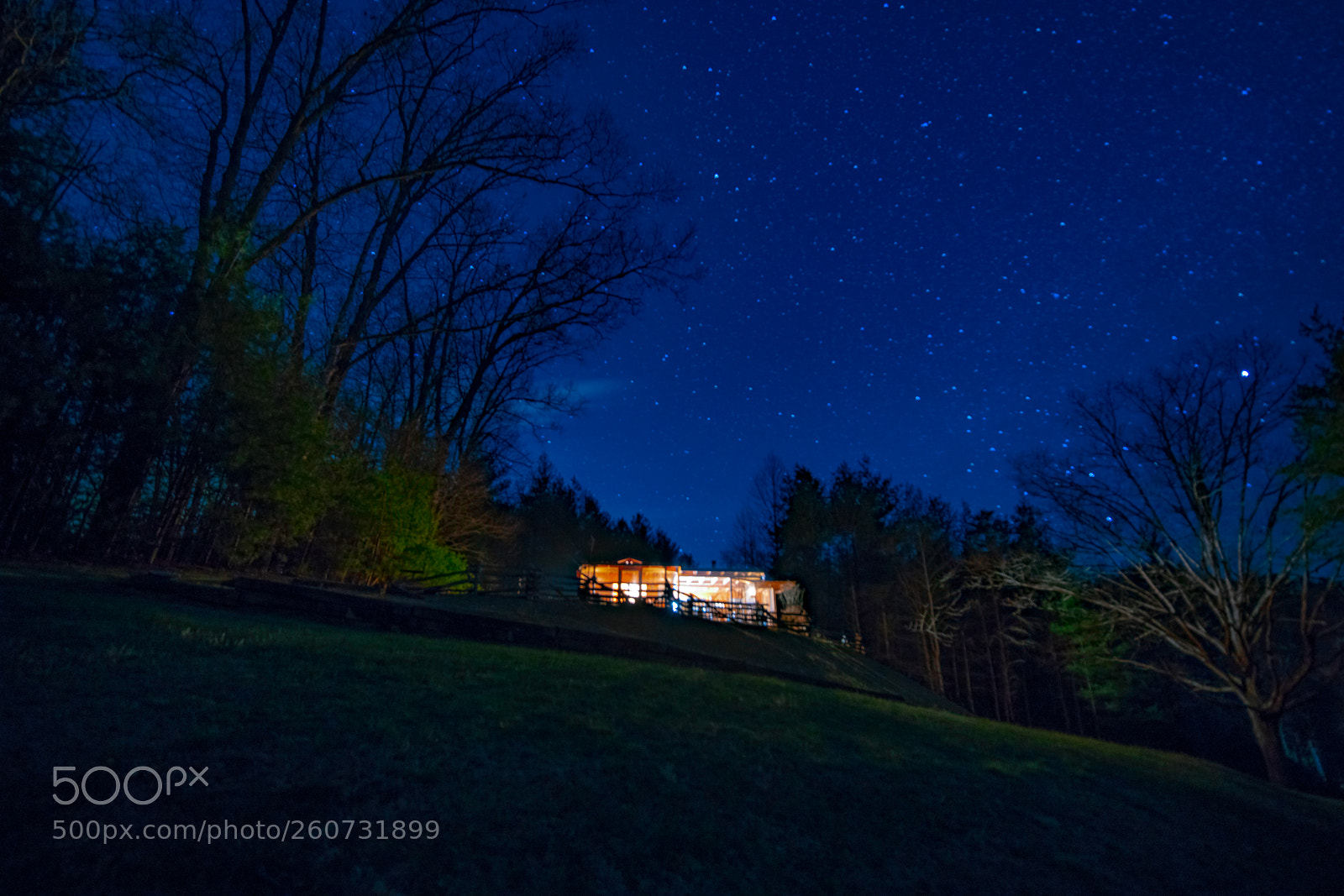 Nikon D850 sample photo. Cabin bright; star-filled night. photography