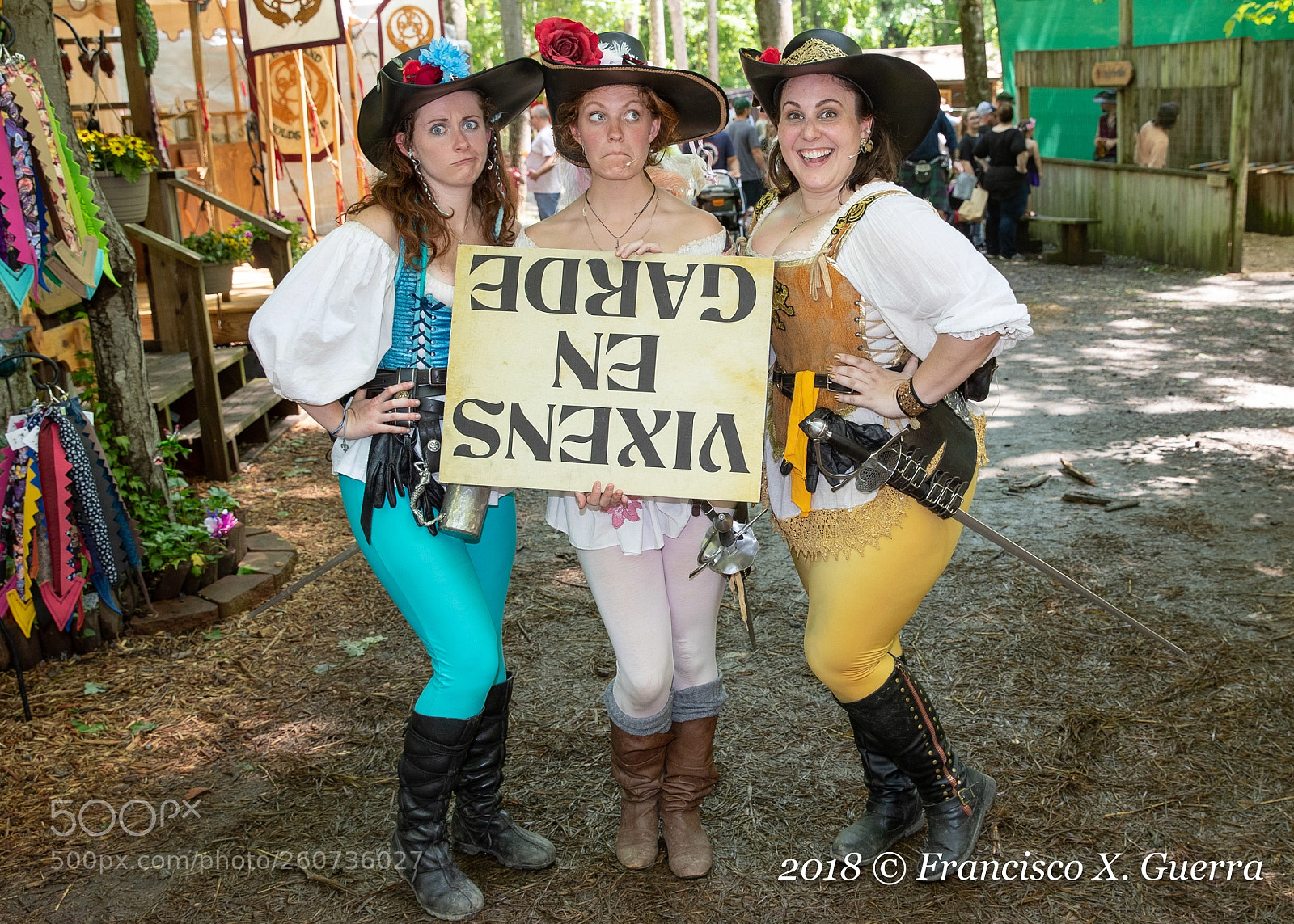 Canon EOS-1D X Mark II sample photo. Vixens en garde photography