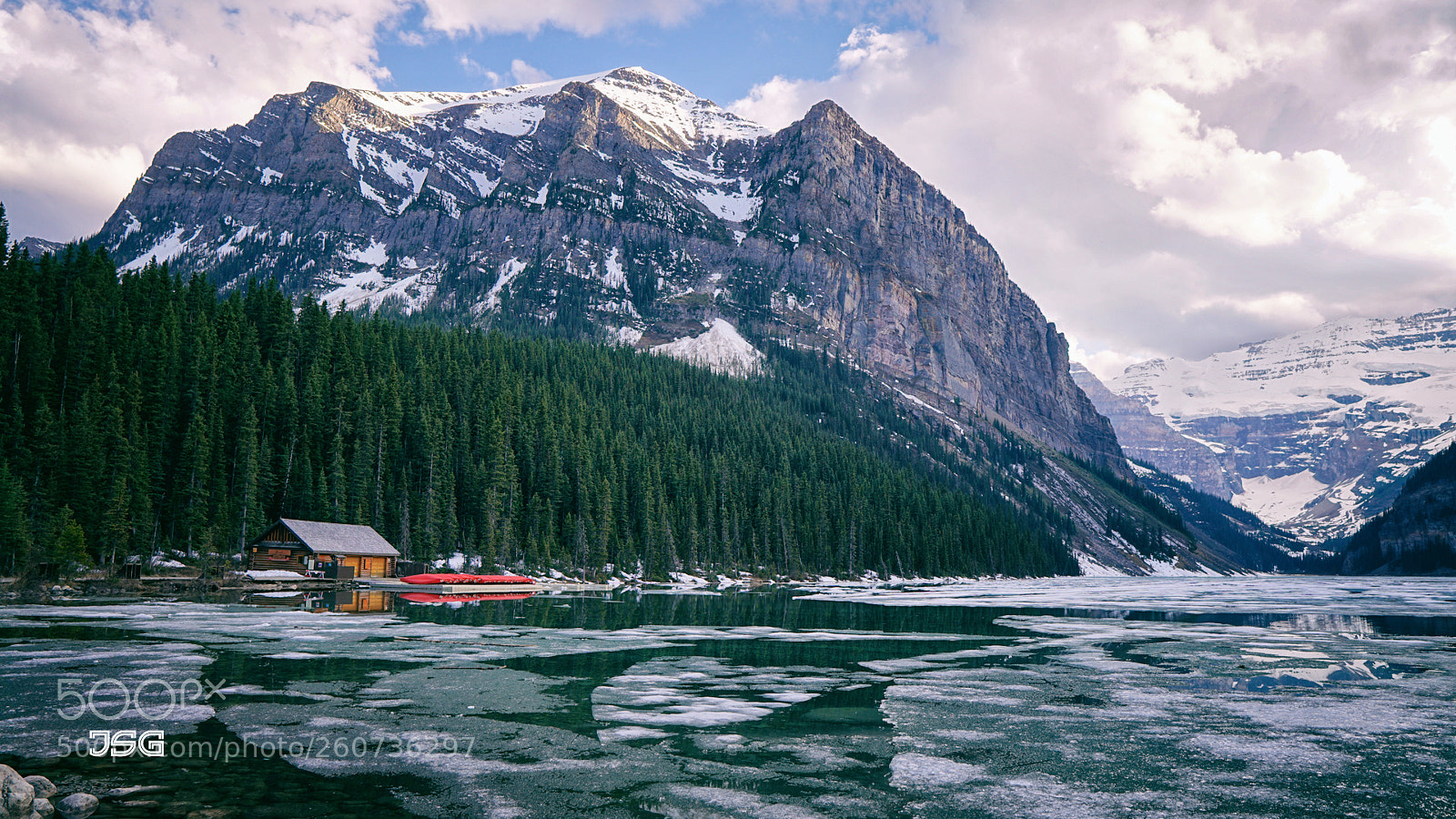 Sony a6000 sample photo. Lake louise 2 photography