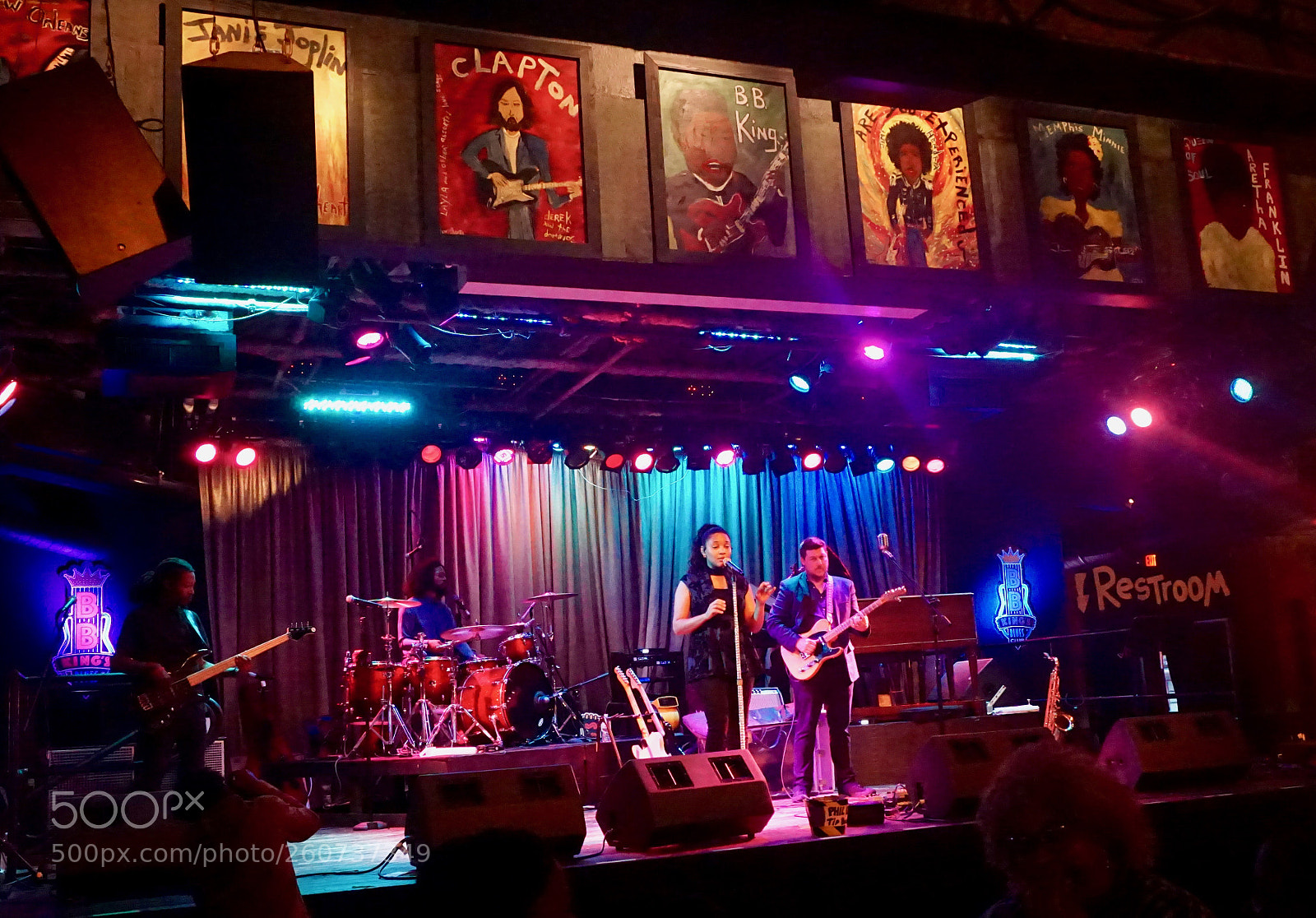 Sony a6000 sample photo. Bb king restuarant photography