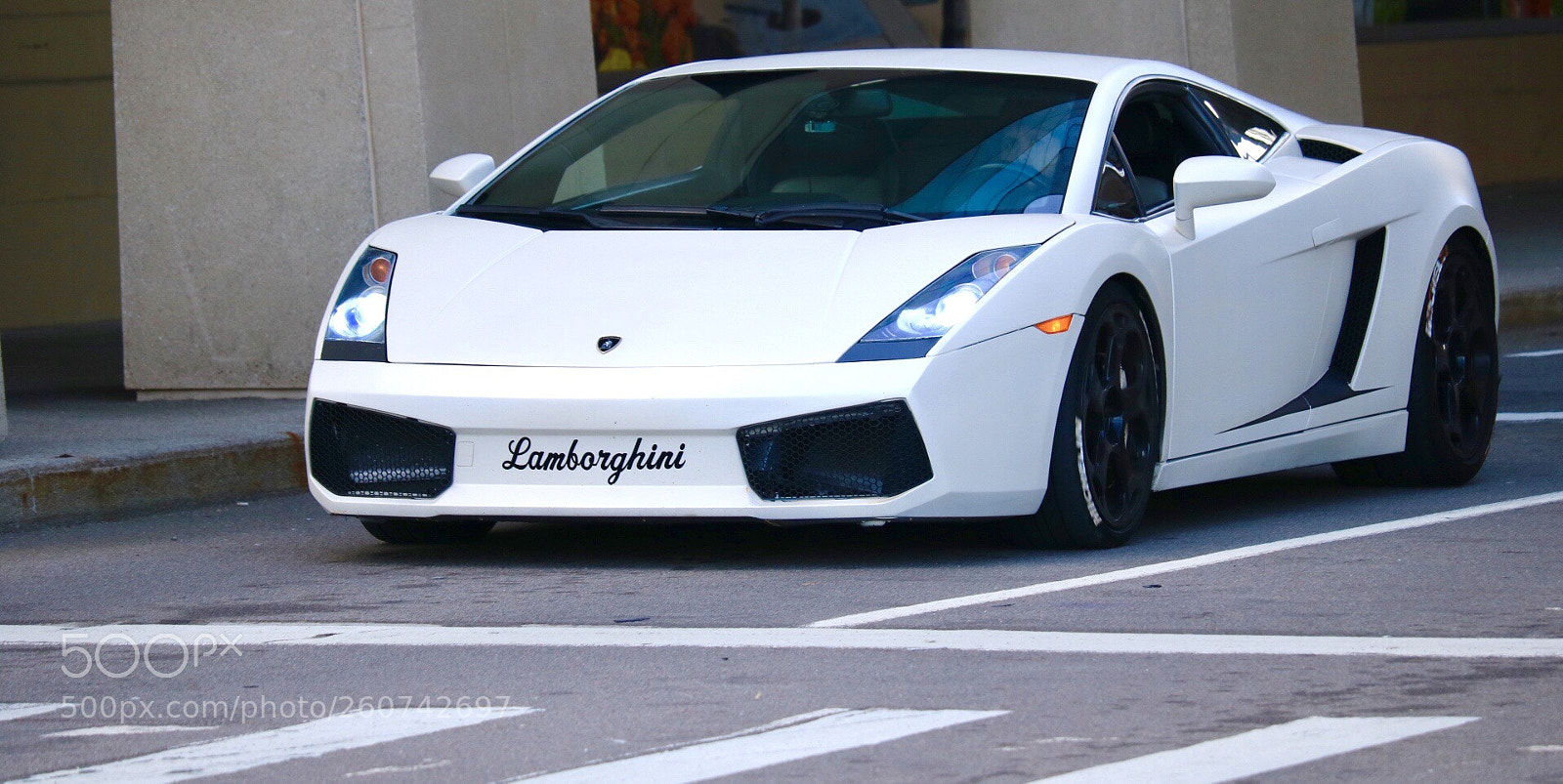 Canon EOS 750D (EOS Rebel T6i / EOS Kiss X8i) sample photo. Lamborghini !!  photography