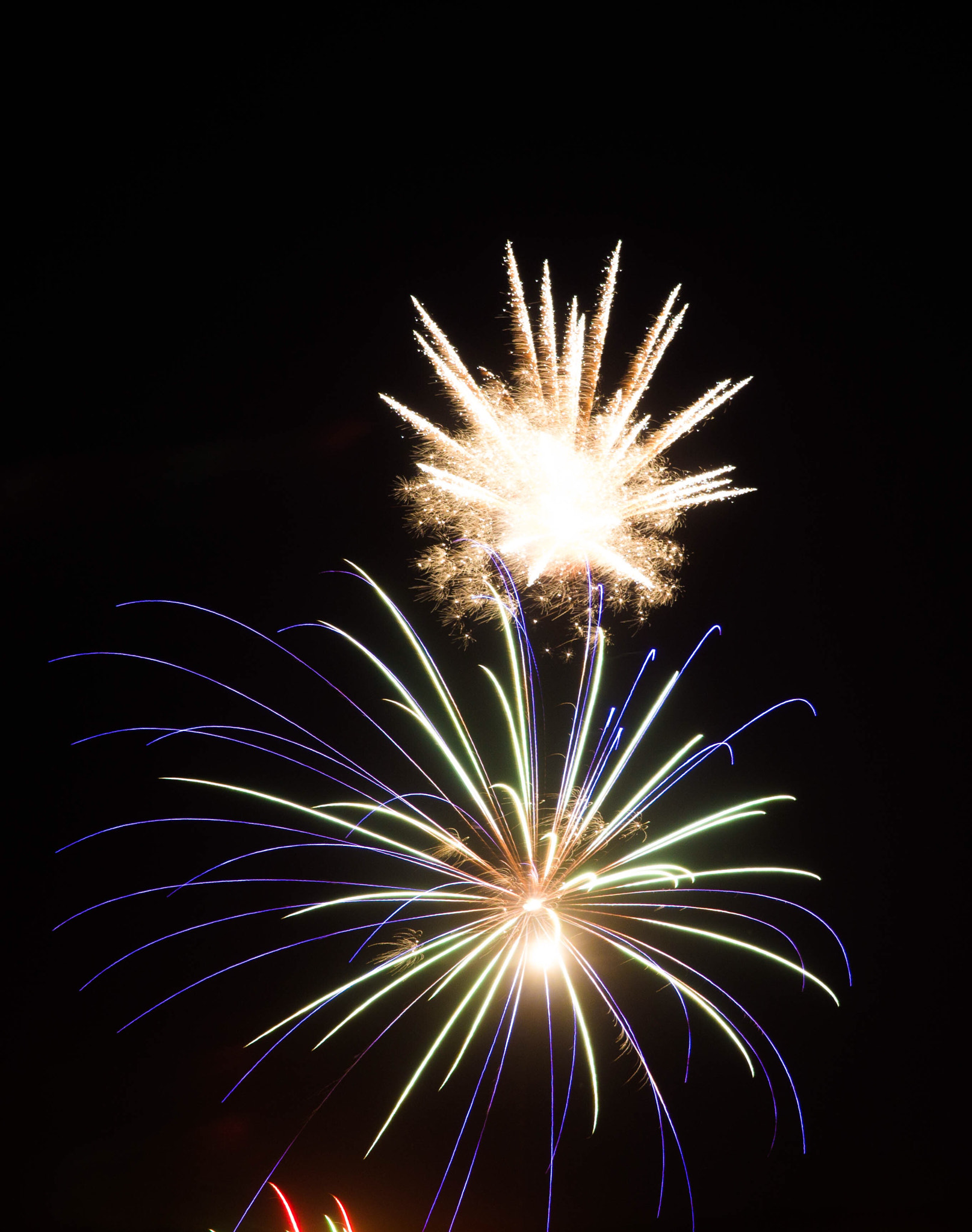 Canon EOS 100D (EOS Rebel SL1 / EOS Kiss X7) sample photo. Fireworks  photography