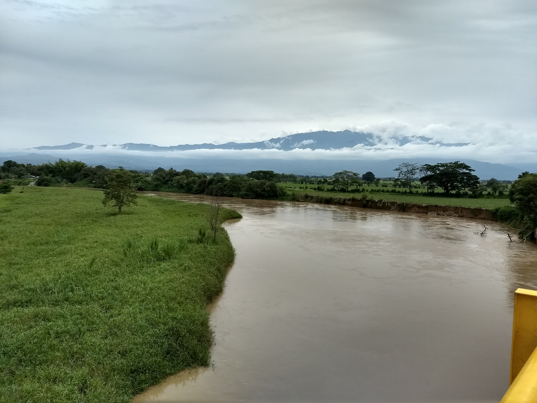 Motorola Moto G (5) Plus sample photo. Rio cauca photography