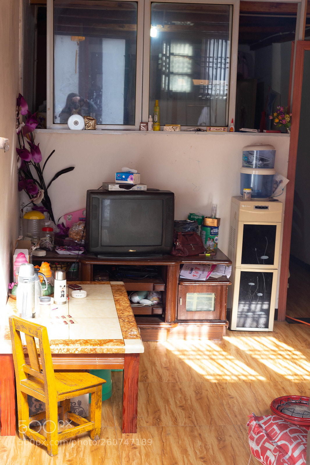 Canon EOS 6D sample photo. Inside the door photography