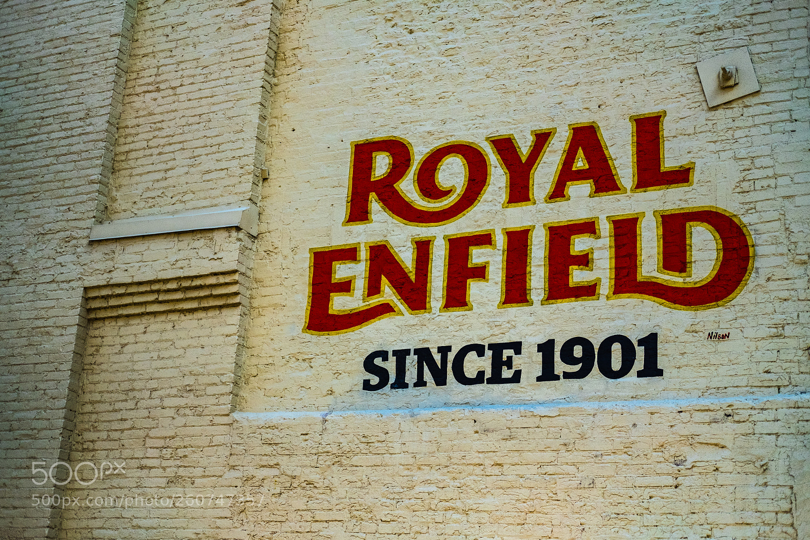 Fujifilm X-T2 sample photo. Royal enfield photography