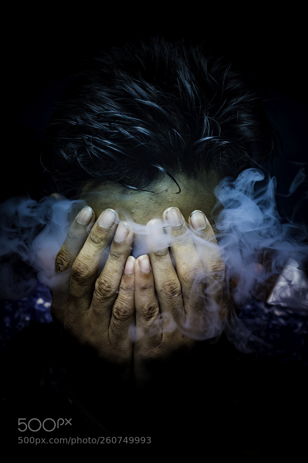Canon EOS 700D (EOS Rebel T5i / EOS Kiss X7i) sample photo. Smoker photography