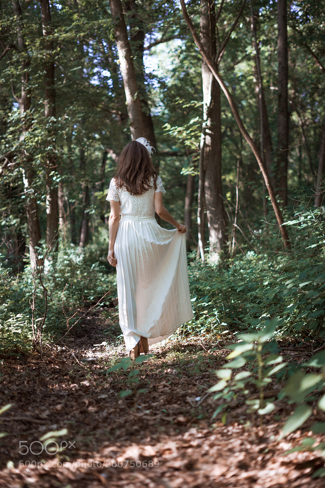 Sony a7R III sample photo. Walking photography