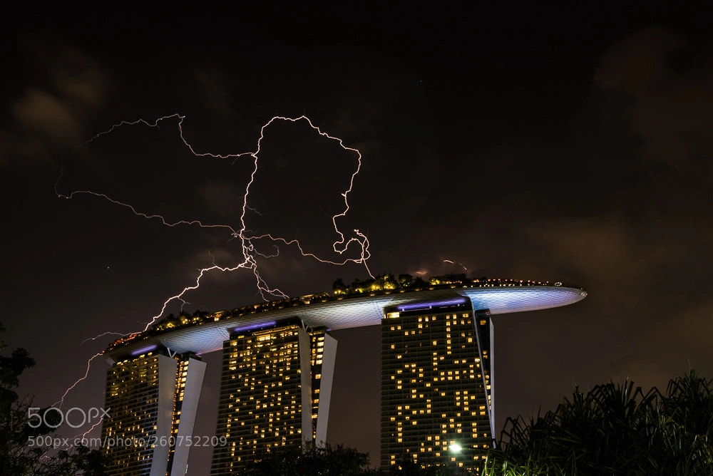 Nikon D750 sample photo. Marina bay sands with photography