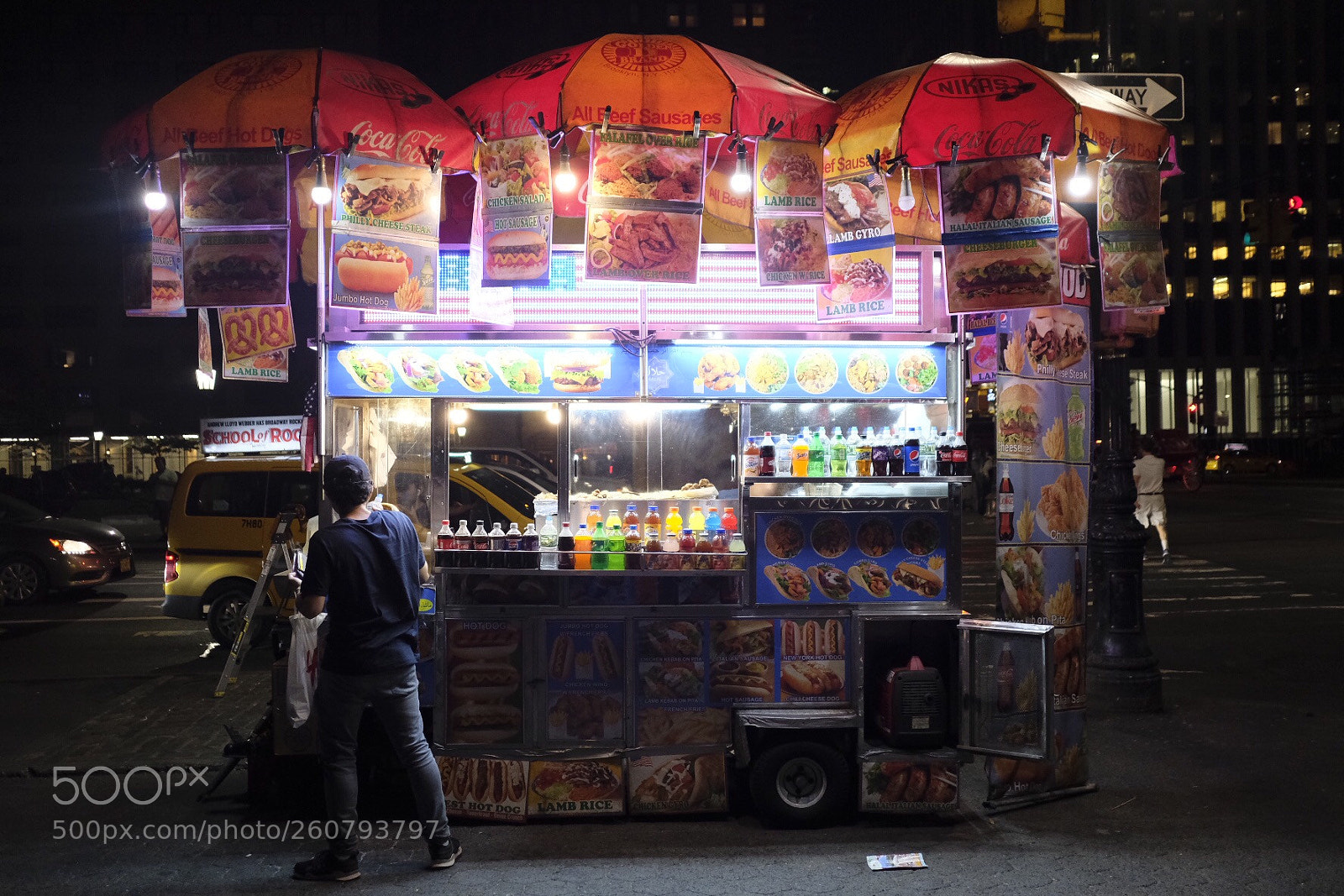 Fujifilm X-T20 sample photo. Street cart. photography