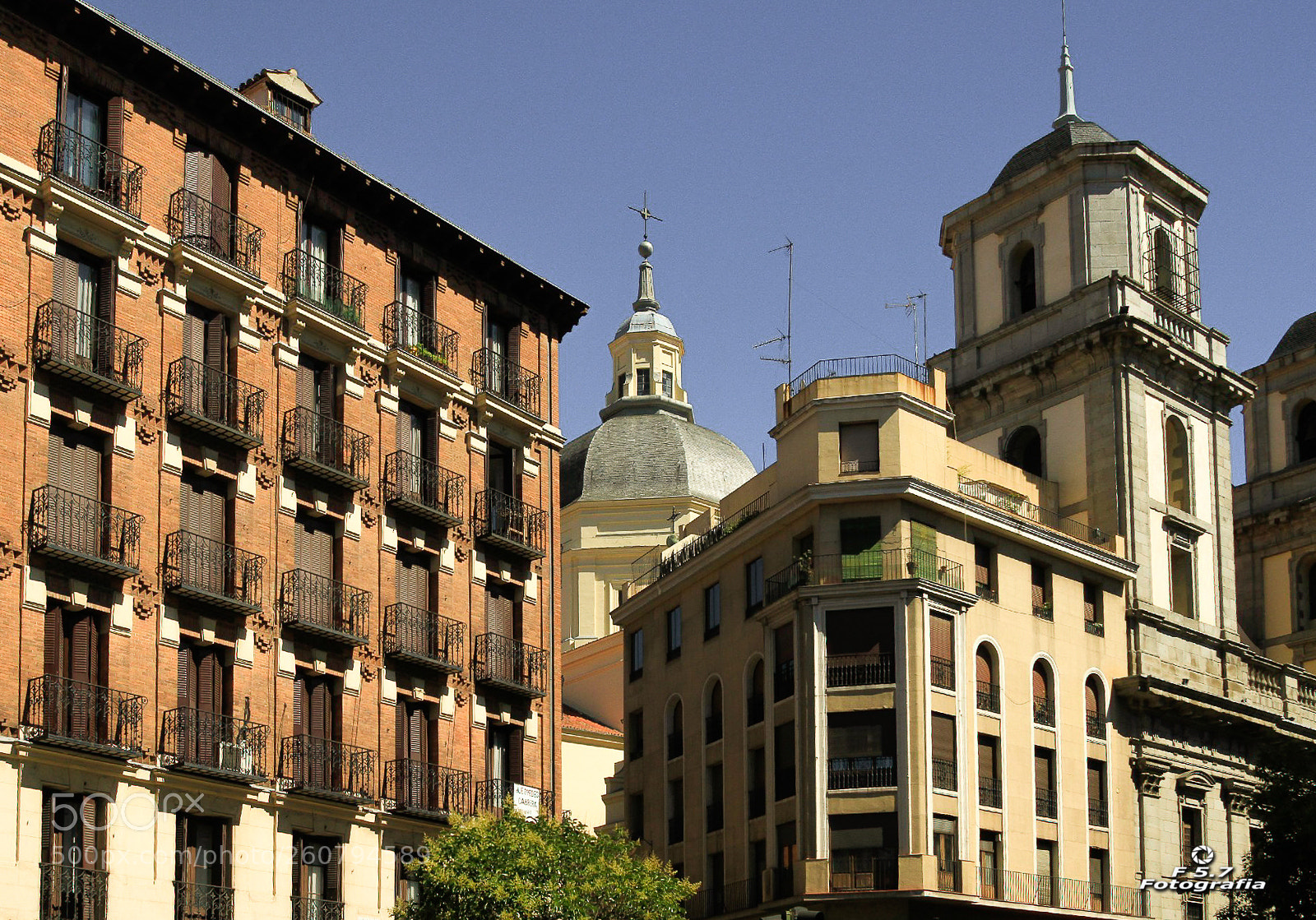 Canon EOS 7D sample photo. Iglesias y edificios photography