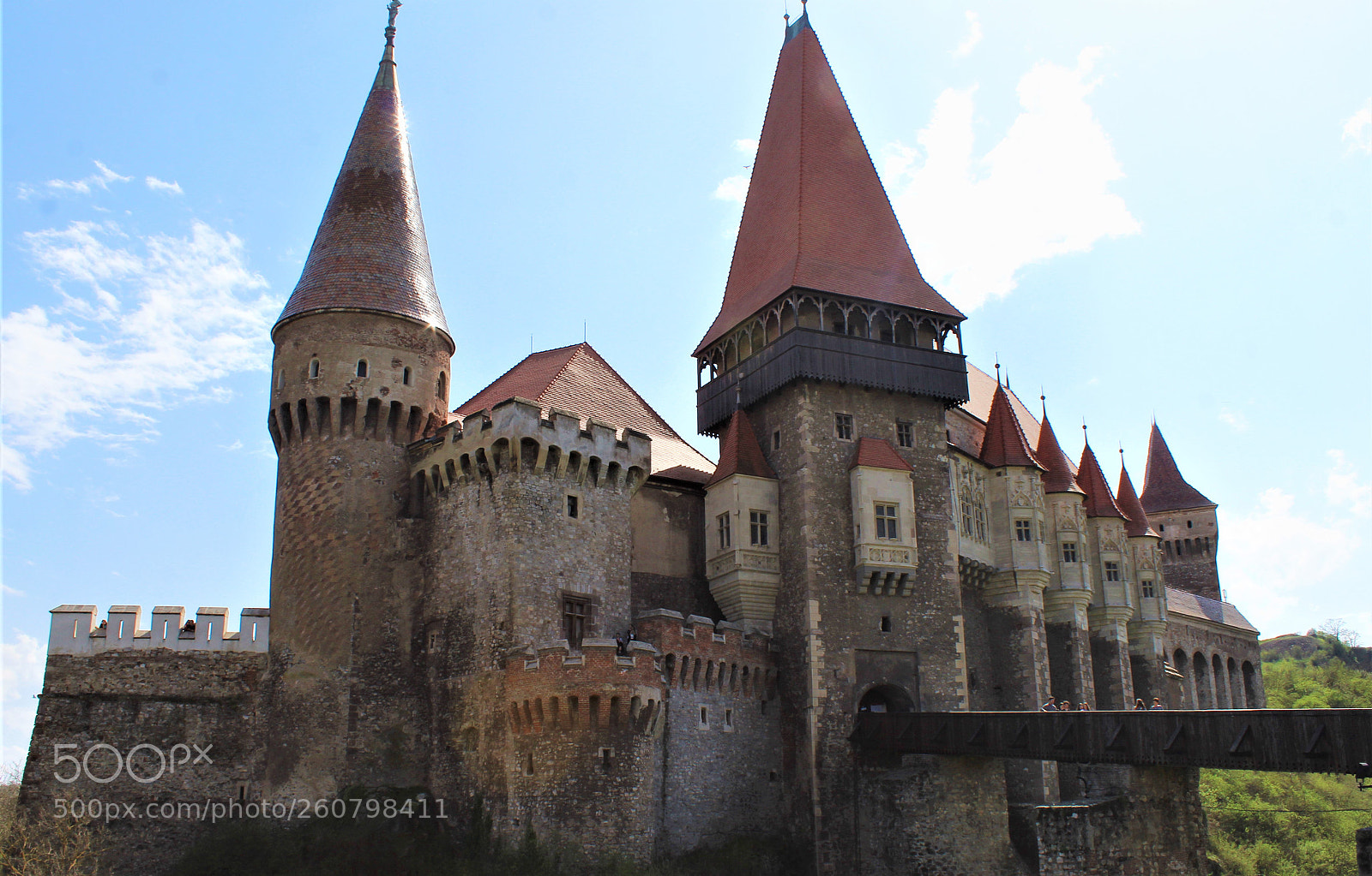 Canon EOS 1300D (EOS Rebel T6 / EOS Kiss X80) sample photo. Castle photography